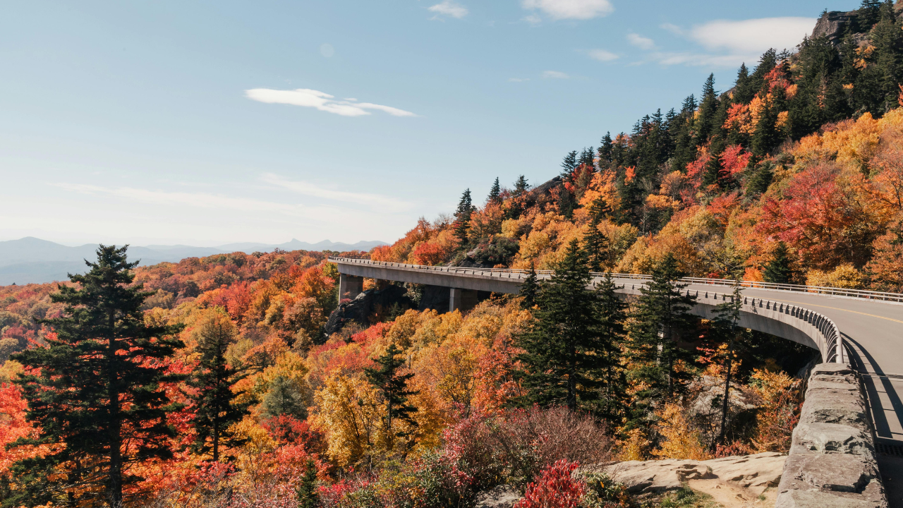 10 Fall Destinations That Are Even Better Than Summer (2026 Guide)