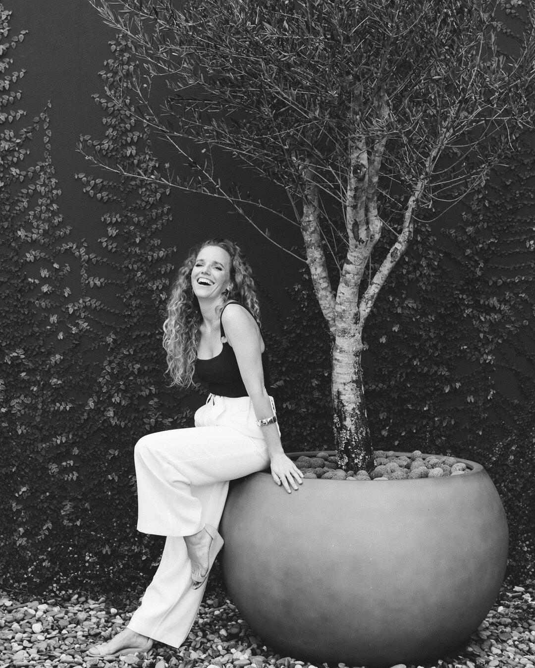 With so much info out there, 'healthy eating can be overwhelming and downright confusing. When in doubt, think back to  Michael Pollan mantra: "Eat food. Not too much. Mostly plants." 🥦