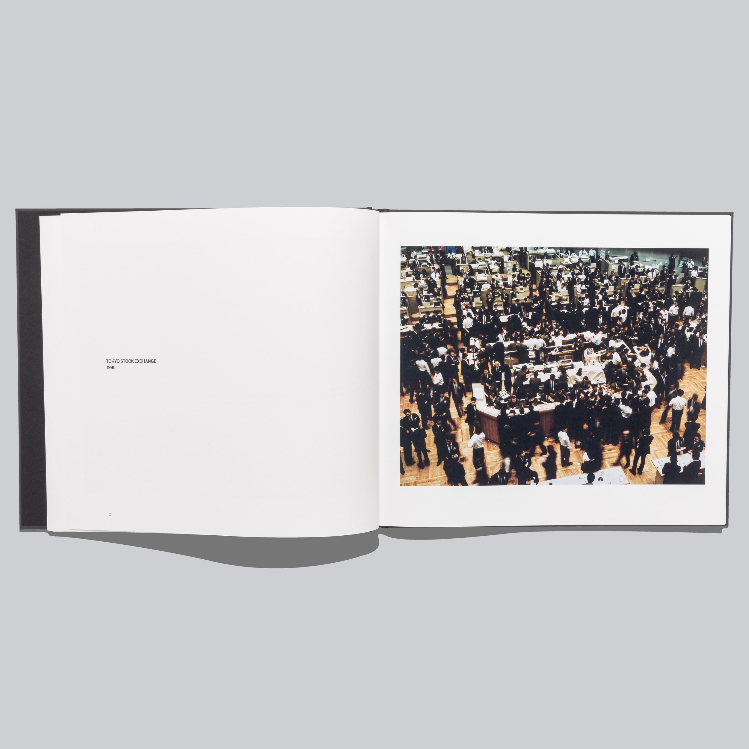 ANDREAS GURSKY VISUAL SPACES OF TODAY-2.jpg