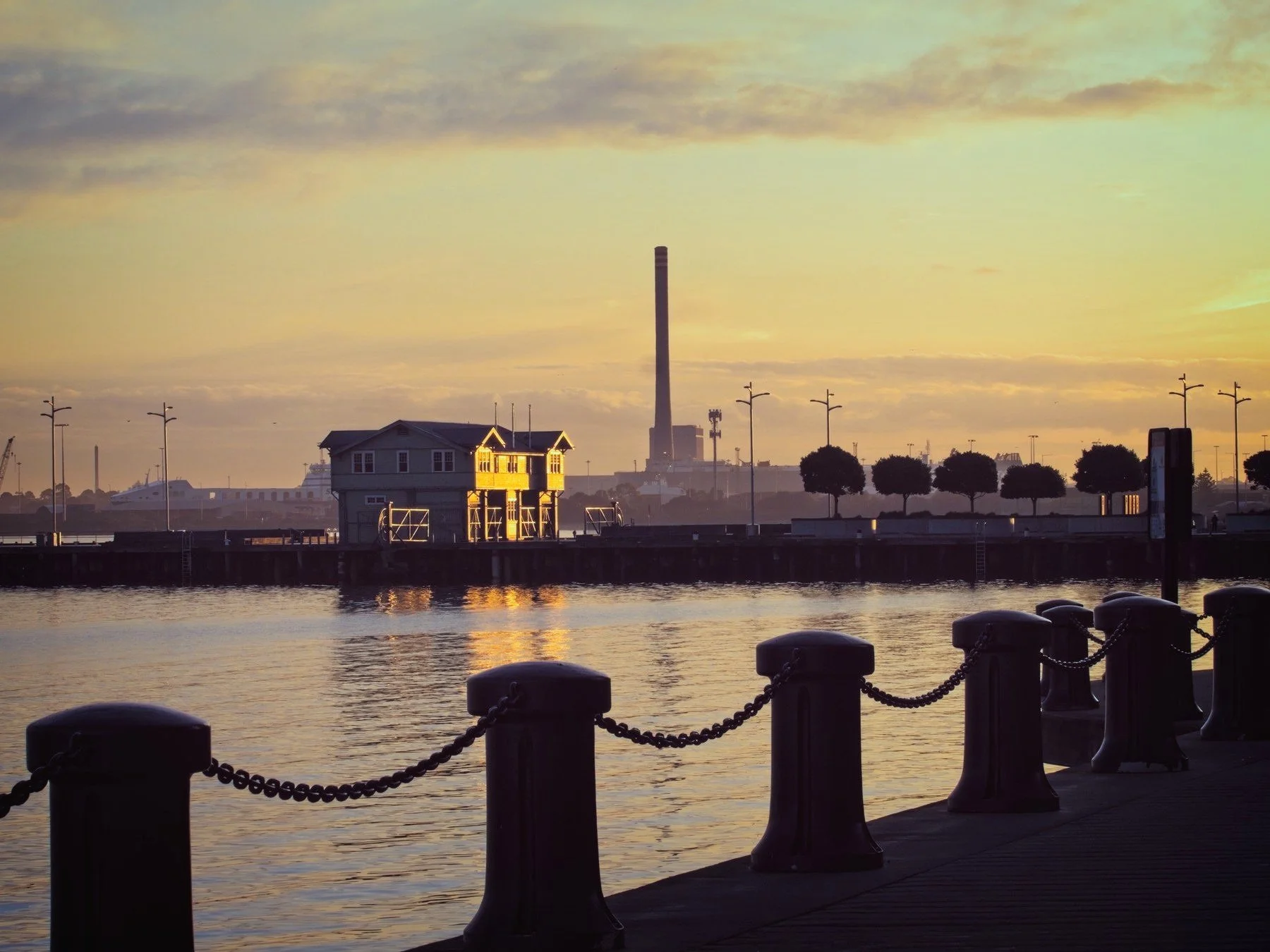 Pier.jpg
