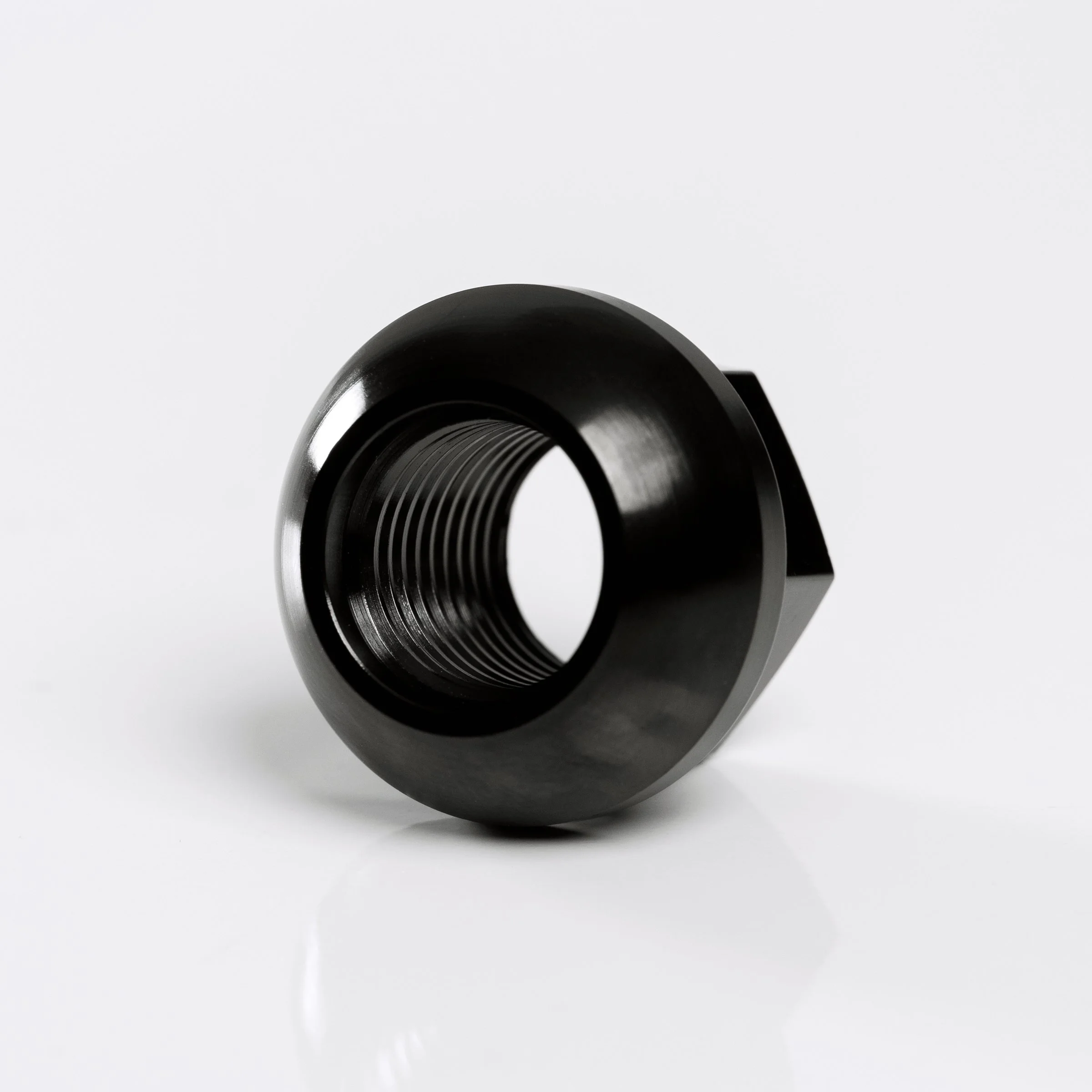 LUGNUTM14X20-3.jpg