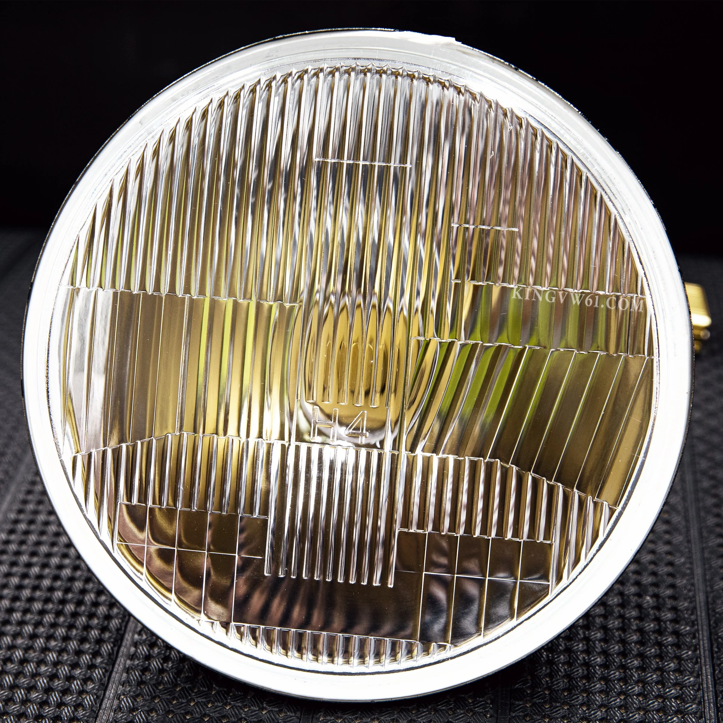 lucaslights-4.jpg