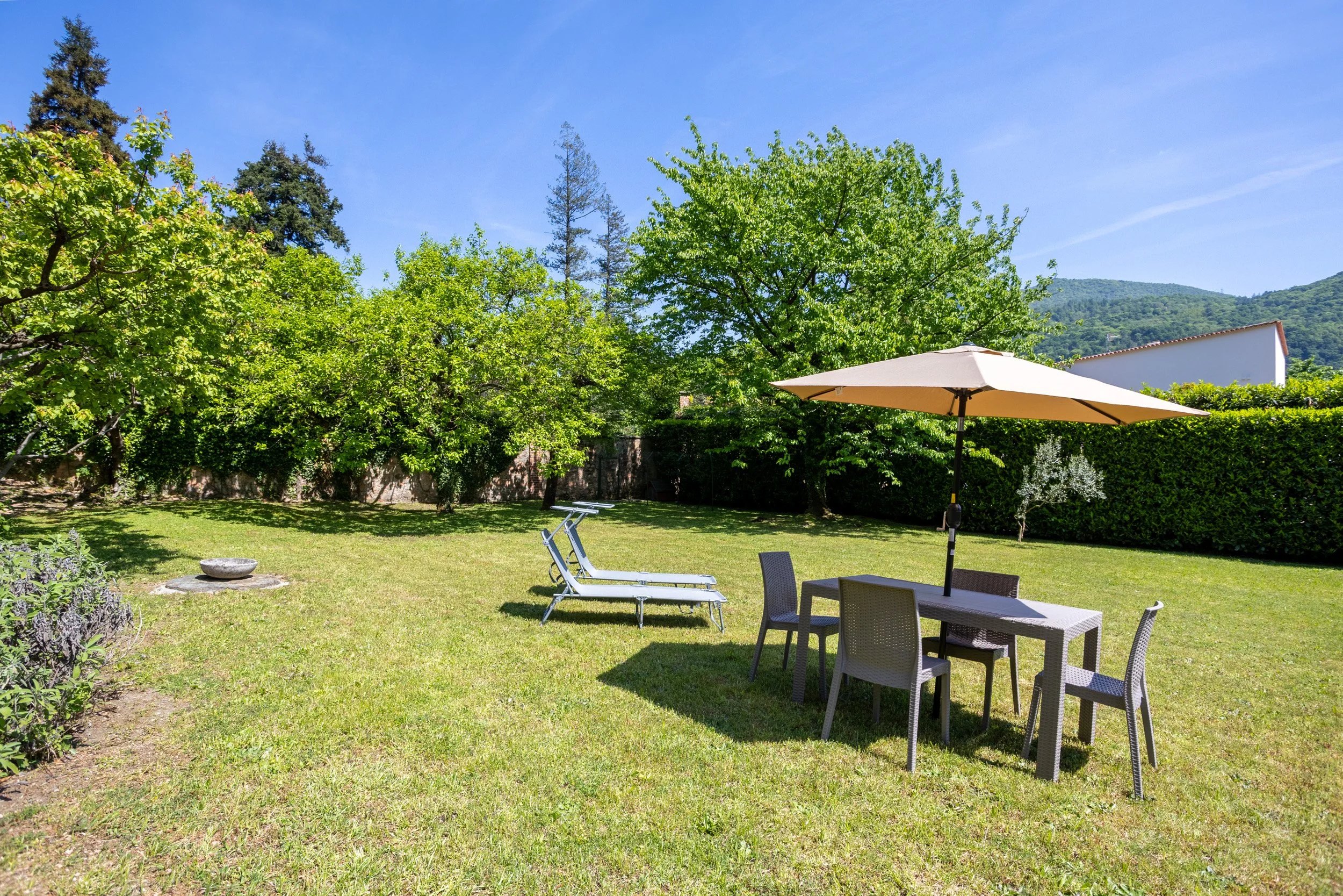 fotografia-immobiliare-esterno-prato-varese.jpg