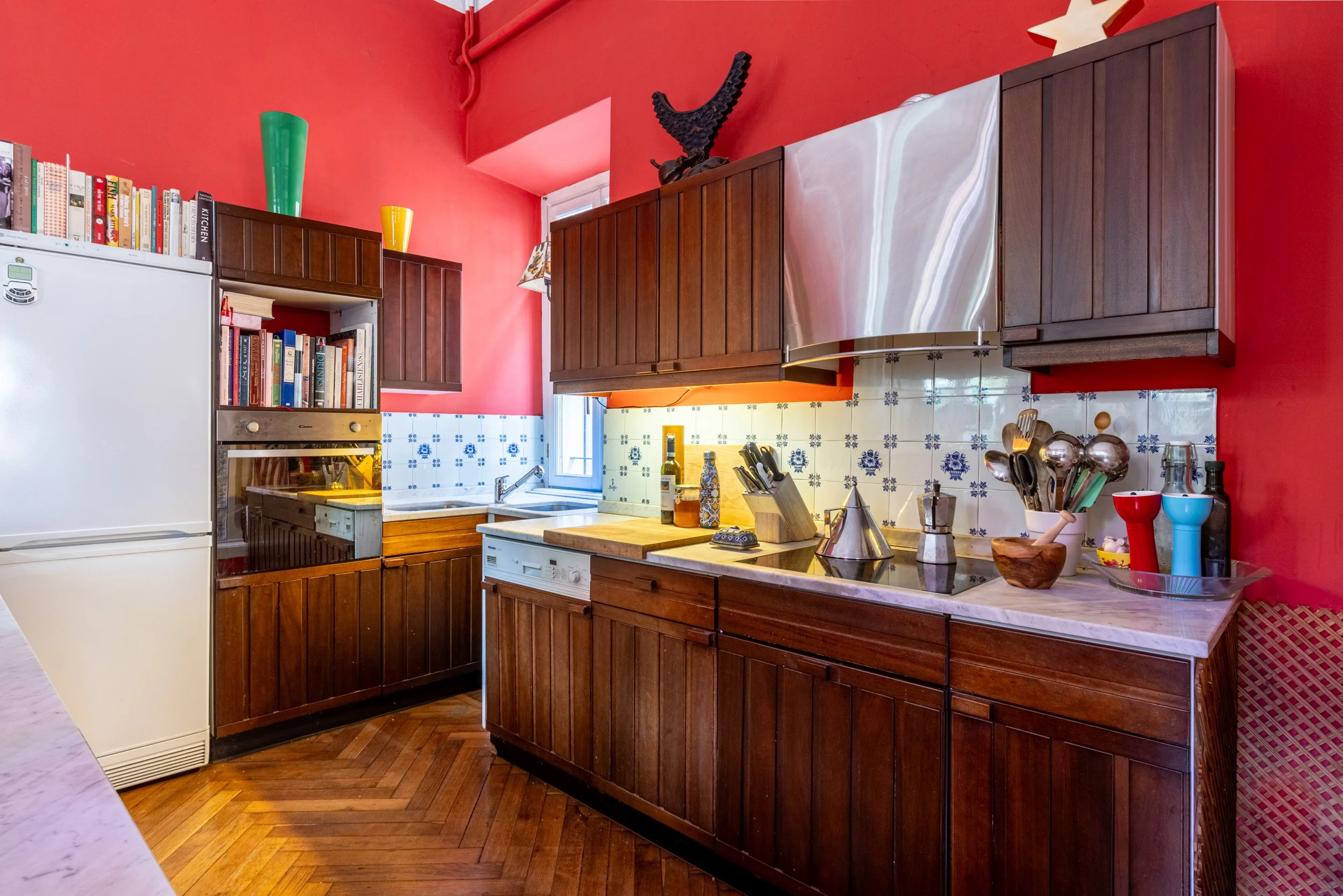fotografo-real-estate-dettaglio-cucina-legno-varese.jpg