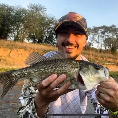 A personal best 43cm bass for @wizkidadventures. Great to see club members out and about! Well done Rob.
