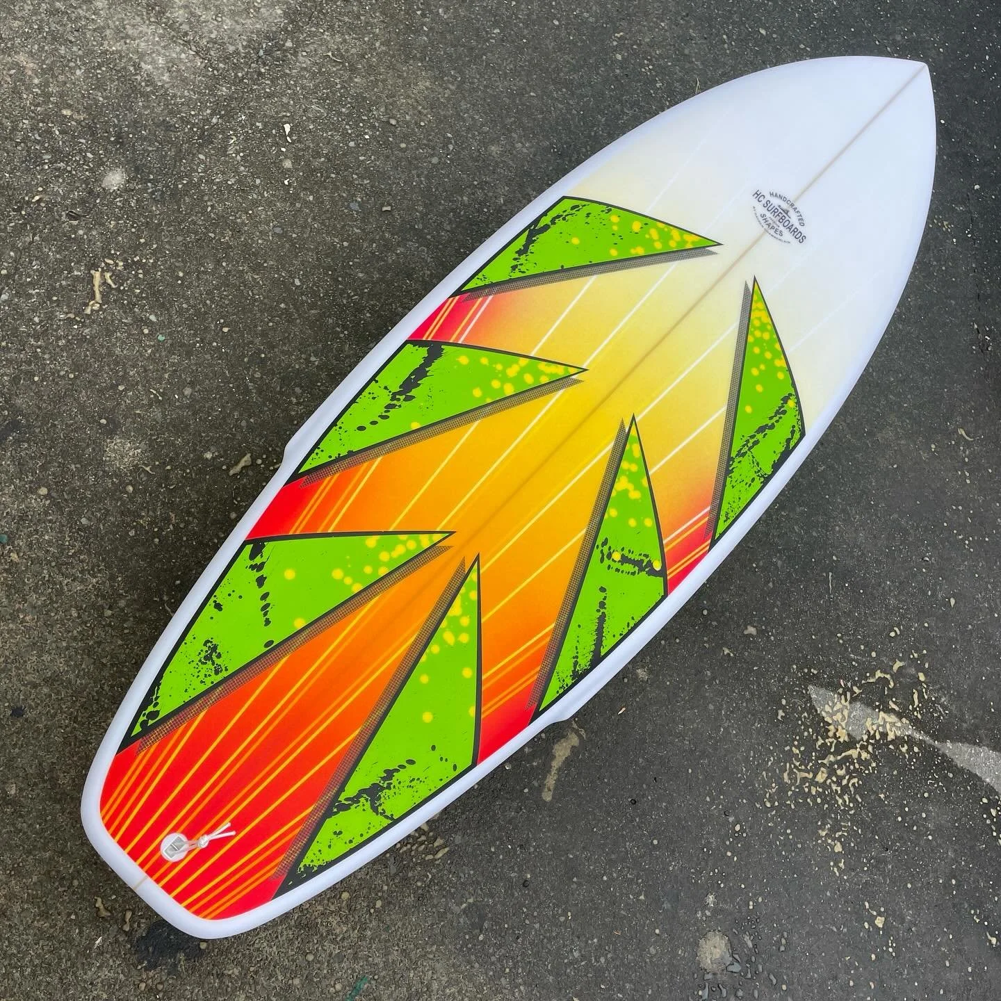 Custom epoxy 5&rsquo;6&rdquo; Beefsteak Sting for @krsouthie this is a new model in our range. It has the flatness and the forward width of the Beefsteak but we have put a sting in the tail, this creates a break and a narrower tail outline for tighte