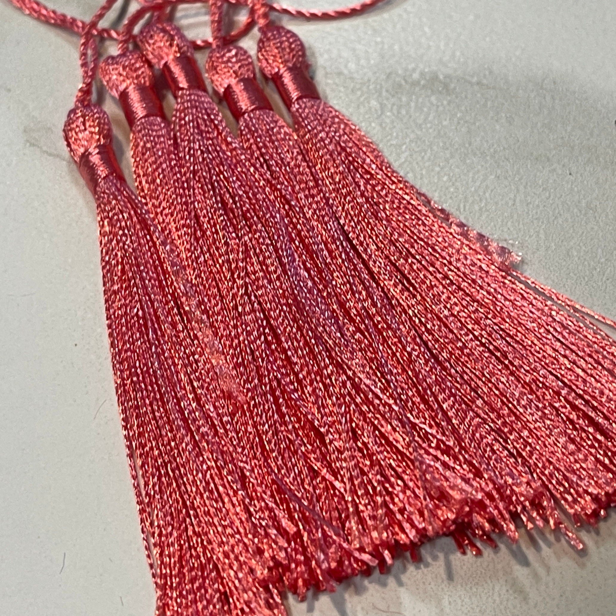 https://i.etsystatic.com/18240408/r/il/dbcecc/6048000511/il_fullxfull.6048000511_gjbm.jpg