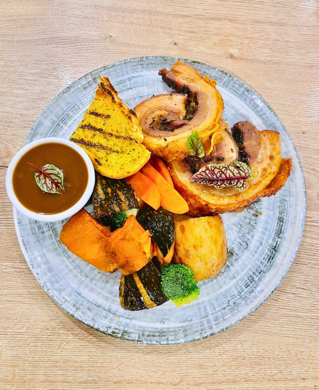 Winter's here, and so is your favourite comfort food!❄️ Our Sunday Roast is only $20, available for lunch &amp; dinner. Don't miss out on this cold-weather classic!