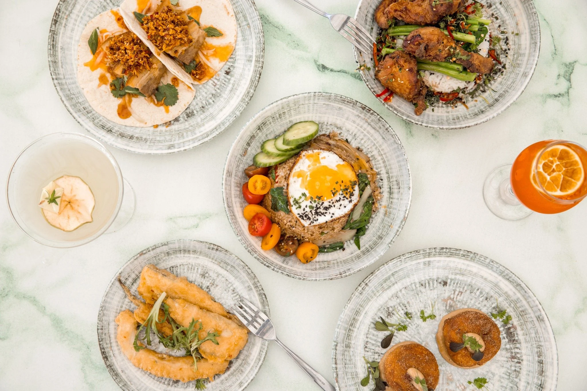 New season. New favourites waiting!

Come check out our delicious Lemon Tree menu and dig into something new today.