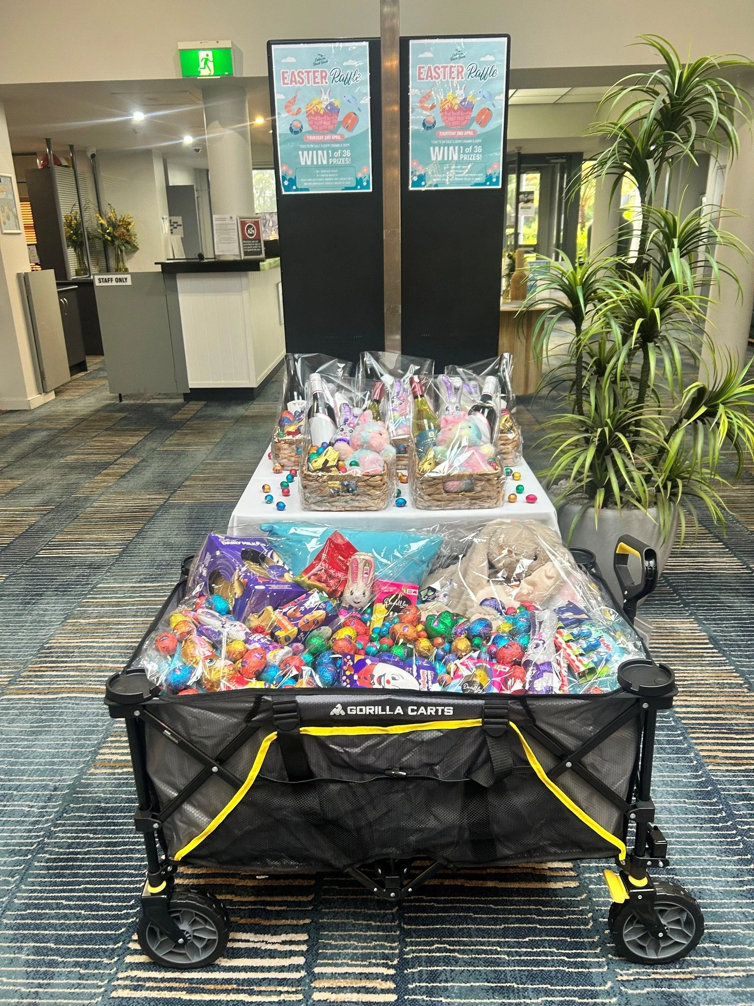 🐰 The Easter prizes are looking GOOD!

Here&rsquo;s a sneak peek at what&rsquo;s up for grabs at our Easter Raffle on Thursday 2nd April!

&bull;  30 x Seafood Trays
&bull;  5 x Easter Baskets
&bull;  PLUS our huge 36th prize &mdash; a Garden Cart p