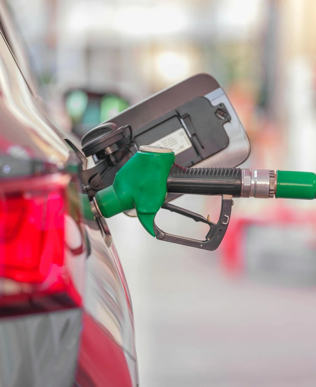Filling up the tank? We might be able to help with that 👀

Join us for Fuel Up Thursday every week this April and go in the draw to win petrol gift cards.

Simply swipe your membership card at the kiosk from 3pm, then stick around for your chance to
