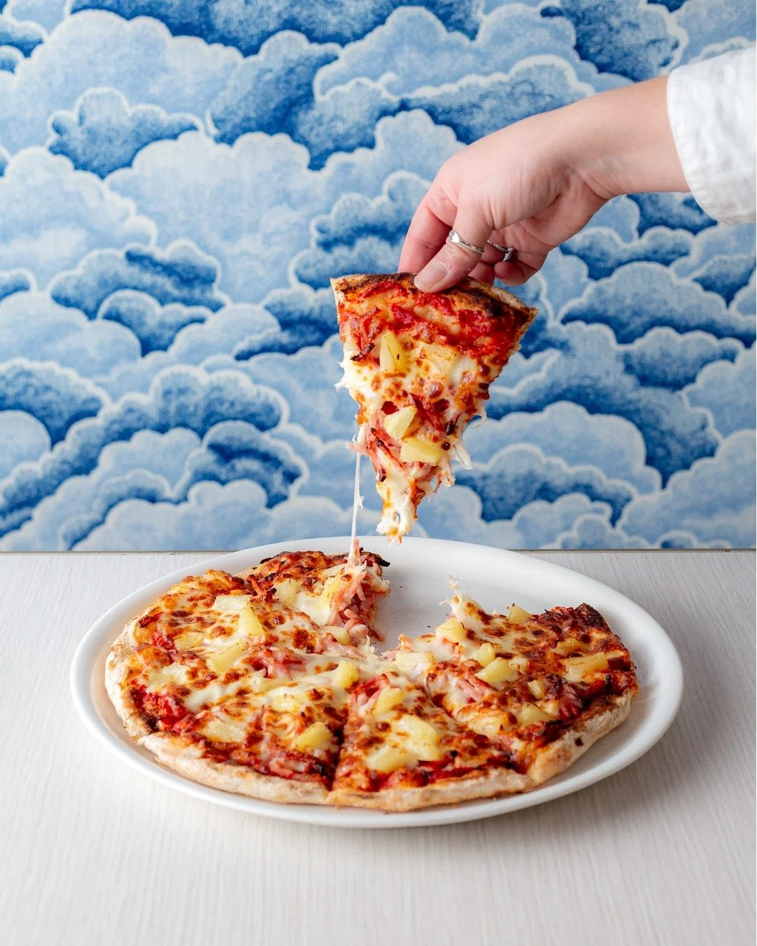 We have something new for you, Culburra!
Starting this Wednesday we're bringing you Prince Eddies fabulous pizzas + sides: FAMILY SIZED! 

Feed the fam for just $50 every Wednesday with 2 Pizzas, 1 Garlic Pizza and 1 Jug of Soft Drink...the perfect e