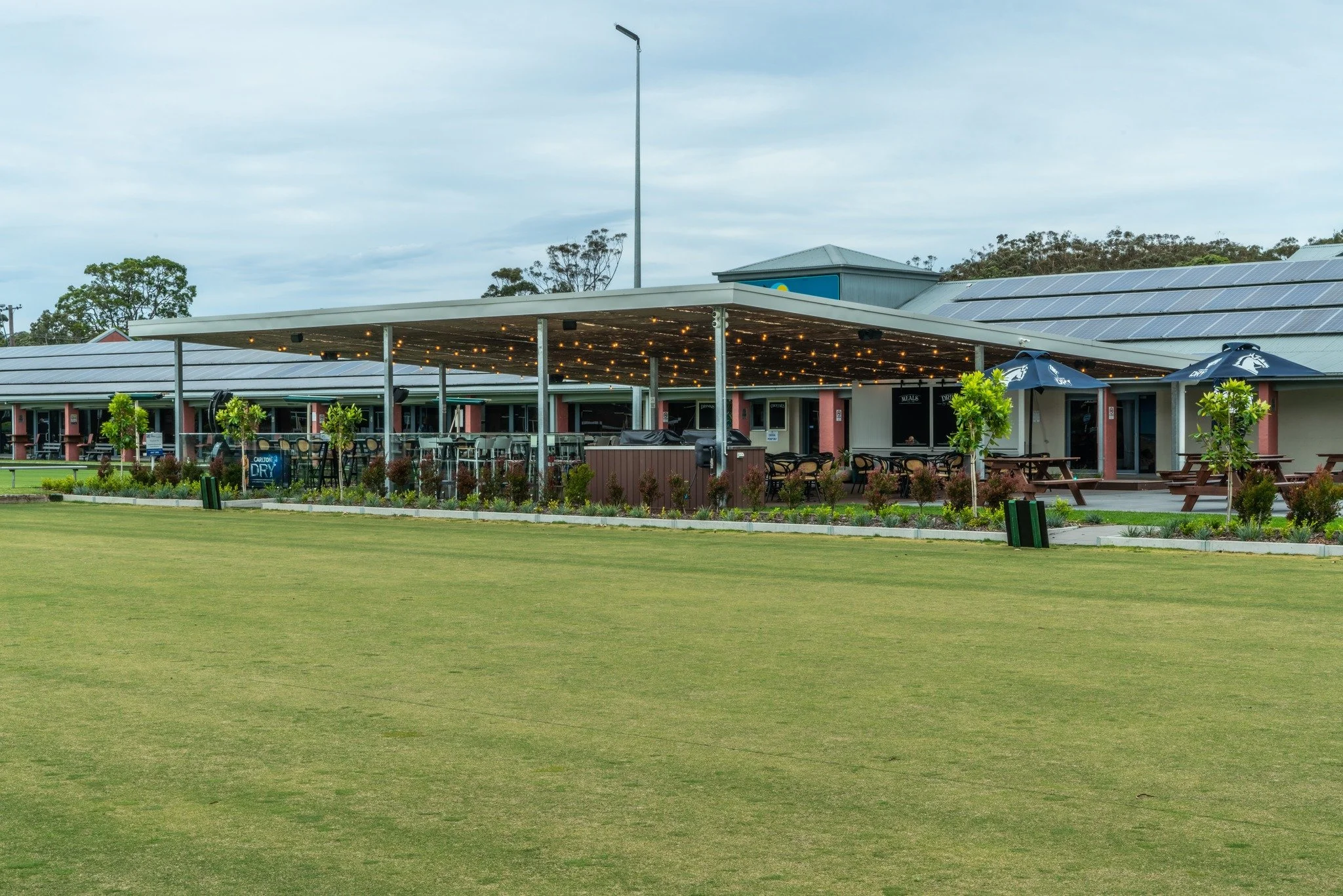 SATURDAY &ndash; WEEKEND AT THE BOWLO

No plans? Now you do. 😎

Cold drinks, great food and that easy-going Culburra weekend vibe &ndash; sounds like a pretty good Saturday to us.

🍽️ Check out Something Special at The Lemon Tree
🍕 Grab a pizza fr