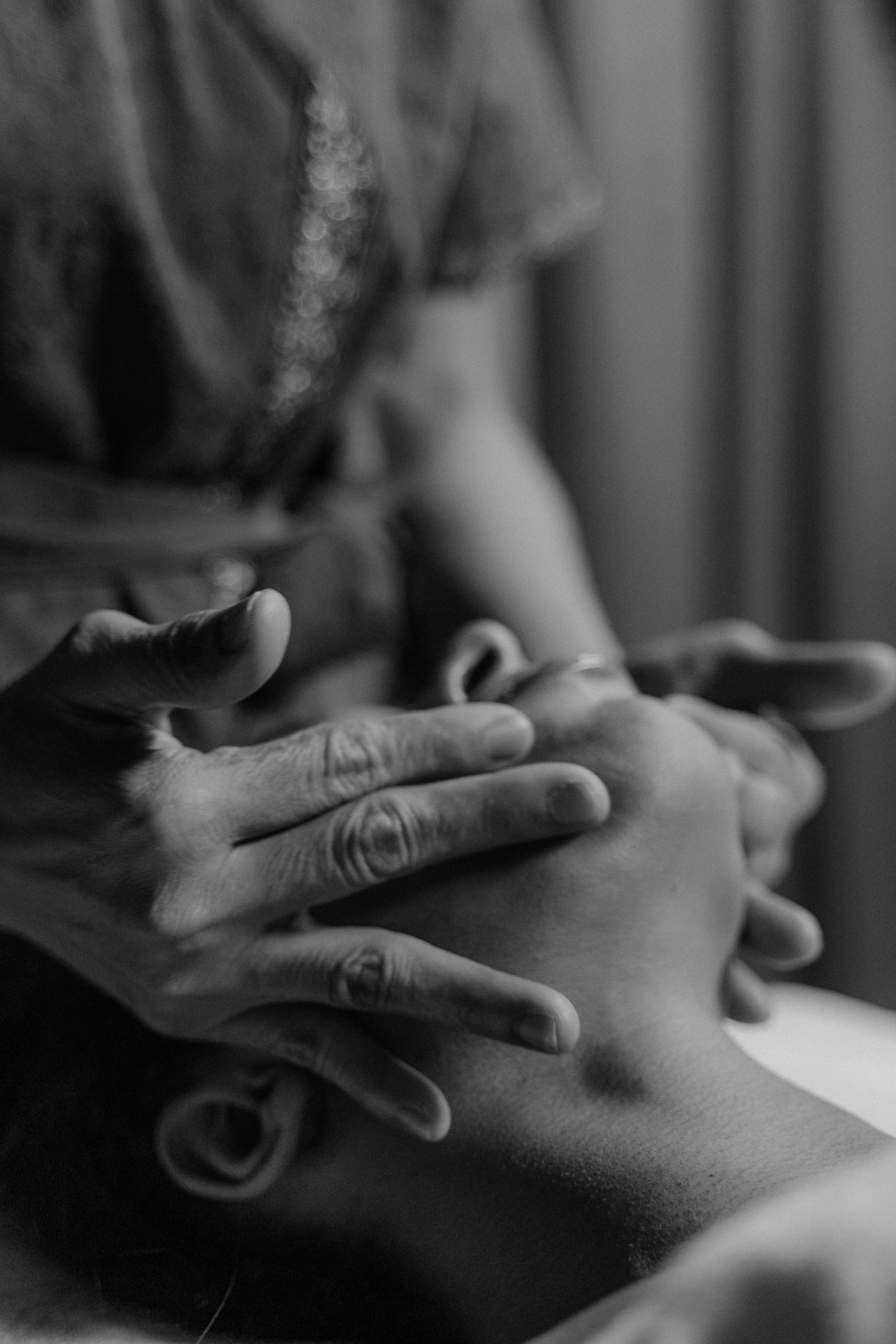 What to expect in a craniosacral therapy session in London