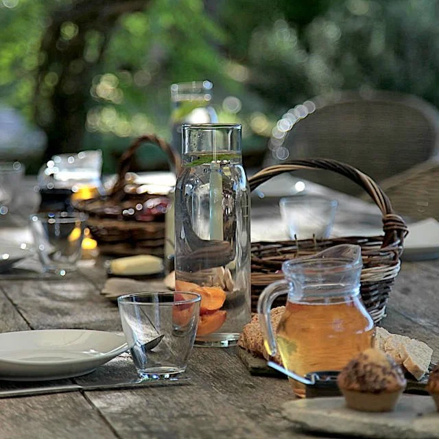 ©Terre des Baronnies-Bien-être et méditation-Table d'hôtes.jpg