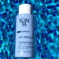 Eau-Micellaire-lifestyle--18-_detail.jpg