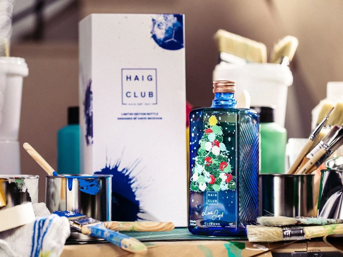 0_DB_HAIG_CHRISTMAS_BOTTLE_HERO_STILL_LIFE_4.jpeg