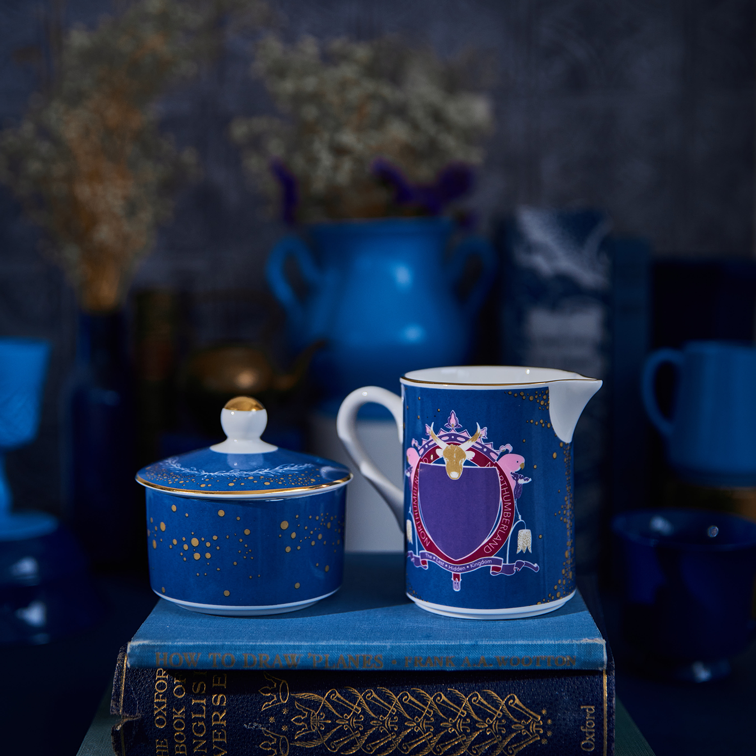 Northumberland crest sugar bowl and creamer