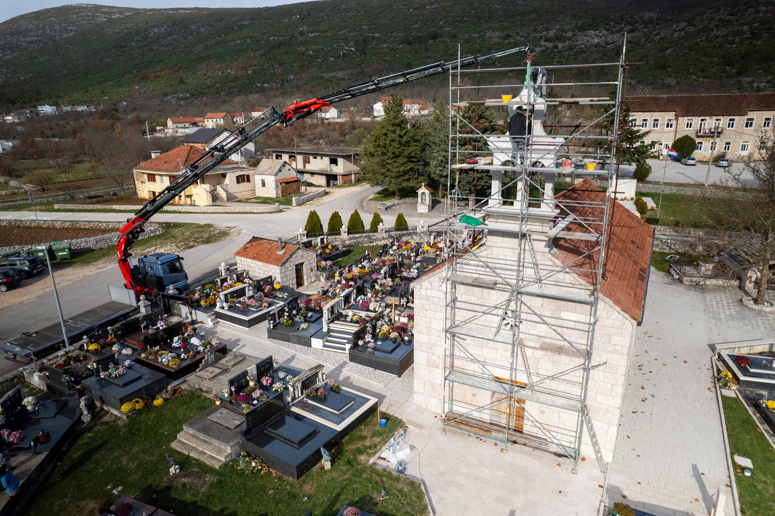 Dovršetak montaže kamenog dijela preslice
