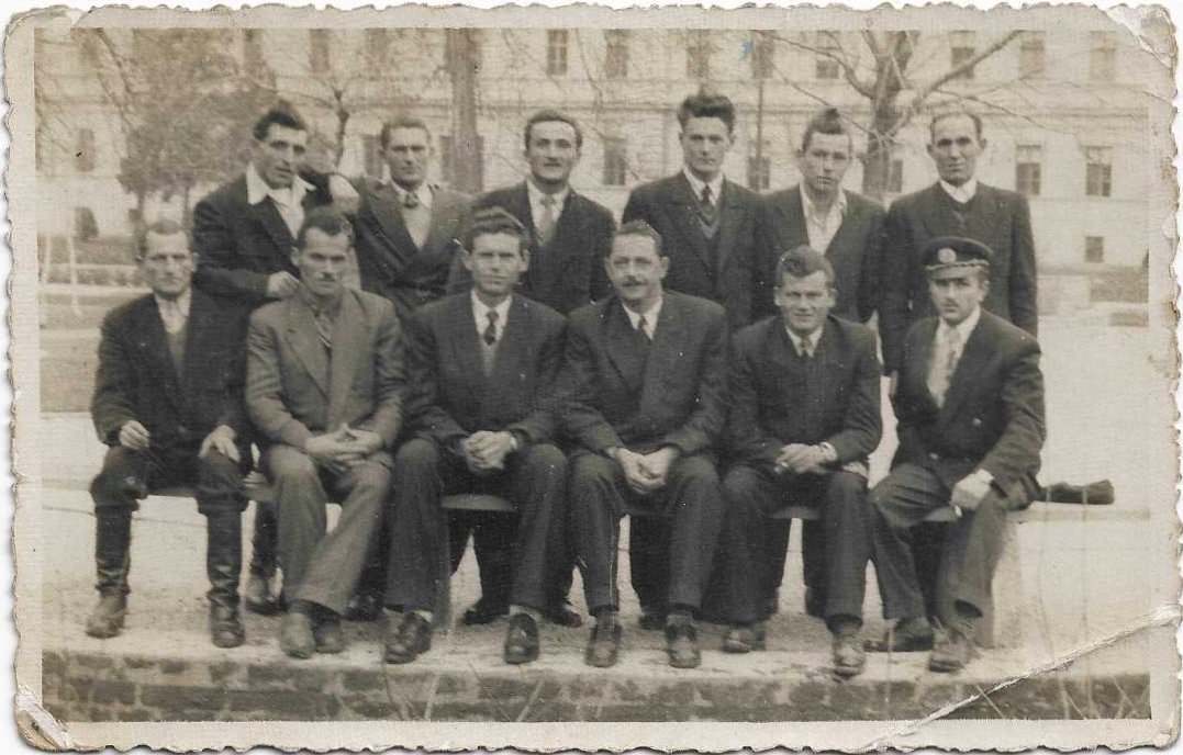 Drvo i Skanda - 4. 4. 1955. u Osijeku