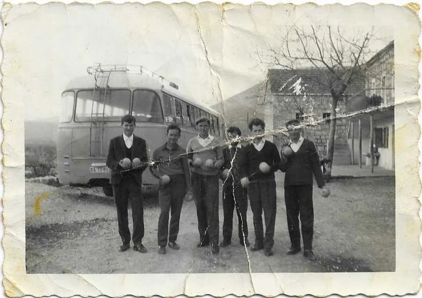 Balotaši u Glibota i autobus Ljube Glibote