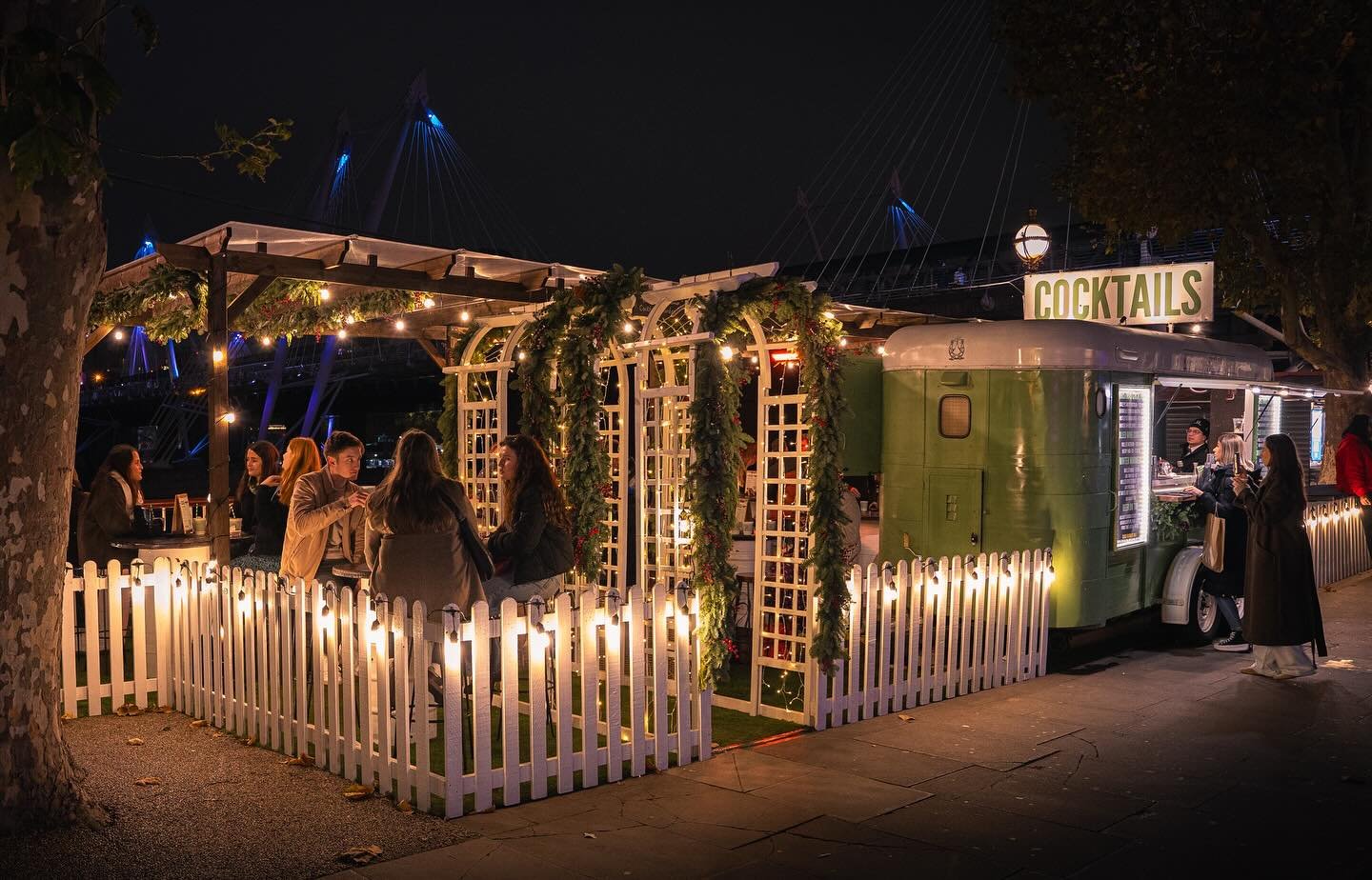 December is HERE 🎅 

Our pop-up cocktail garden at the @southbankcentre remains open every single day in the lead up the Christmas this month. If you&rsquo;re heading to London this season, a stop at our bar is sure to get you in the festive mood - 