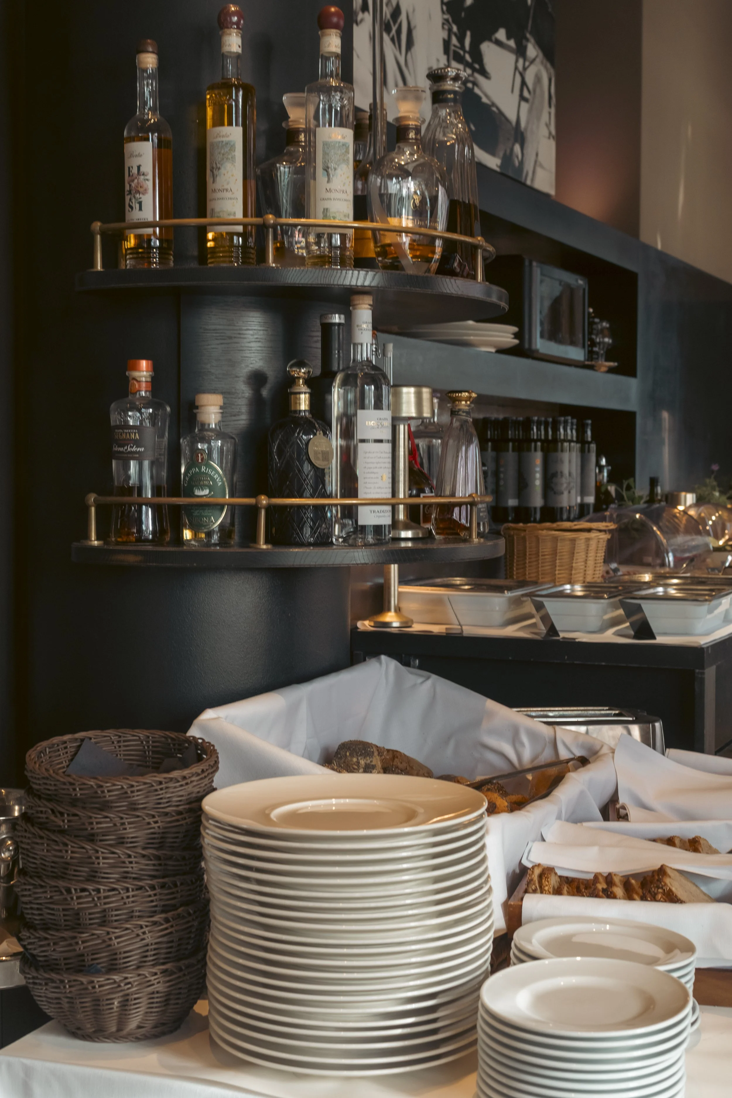 Restaurant - breakfast options.jpg