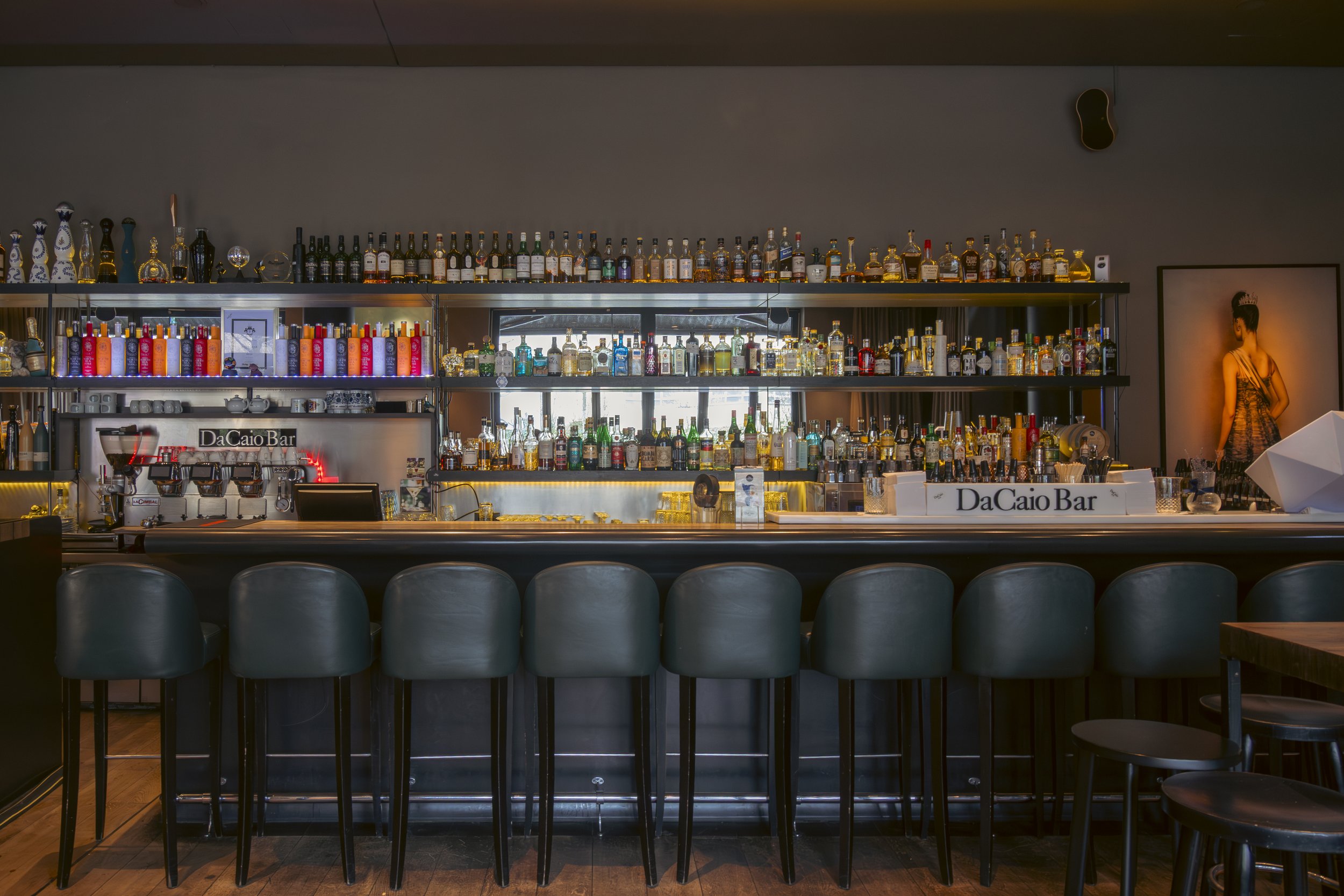 DaCaio Bar.jpg