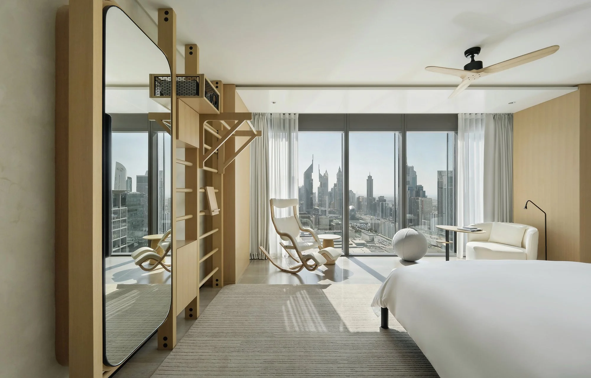 SIRO - Dubaï & Monténégro