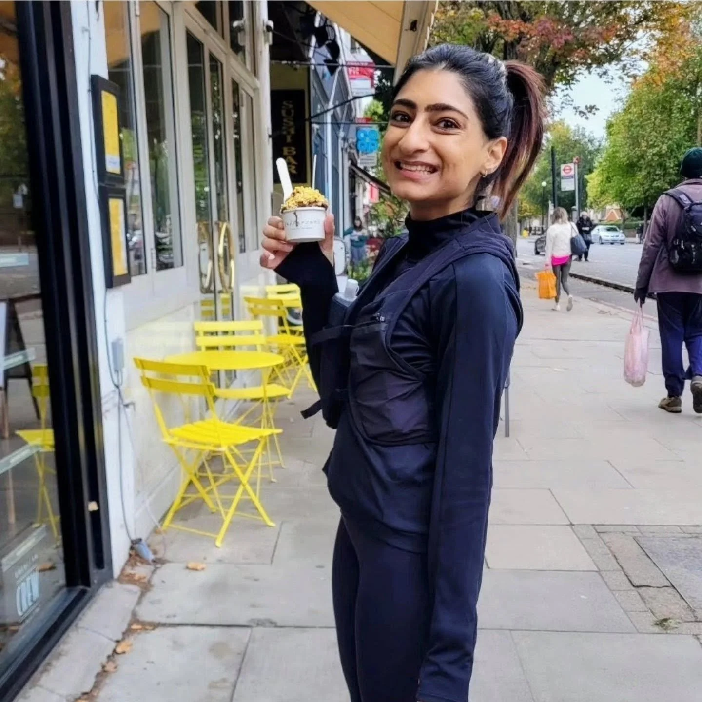 🏃&zwj;♀️🏃🏾&zwj;♂️ Running the Marathon? Have a Crunchie 🍦
.
.
It&rsquo;s London Marathon day and we&rsquo;re cheering extra loudly for one of our own&hellip; 💛
.
.
A huge GOOD LUCK to Anika &mdash; former Jefferson&rsquo;s team member and now a 