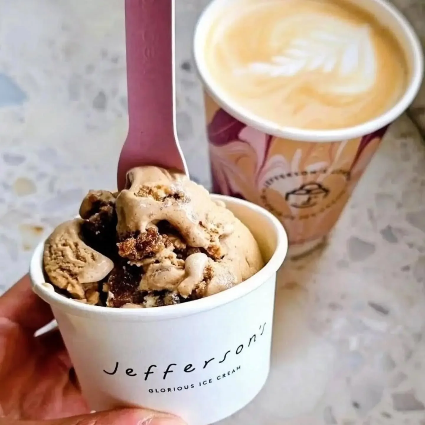 🍨☀️Who's enjoying their second summer?🍨☀️
.
.
Thank you @nickichanlam 📸