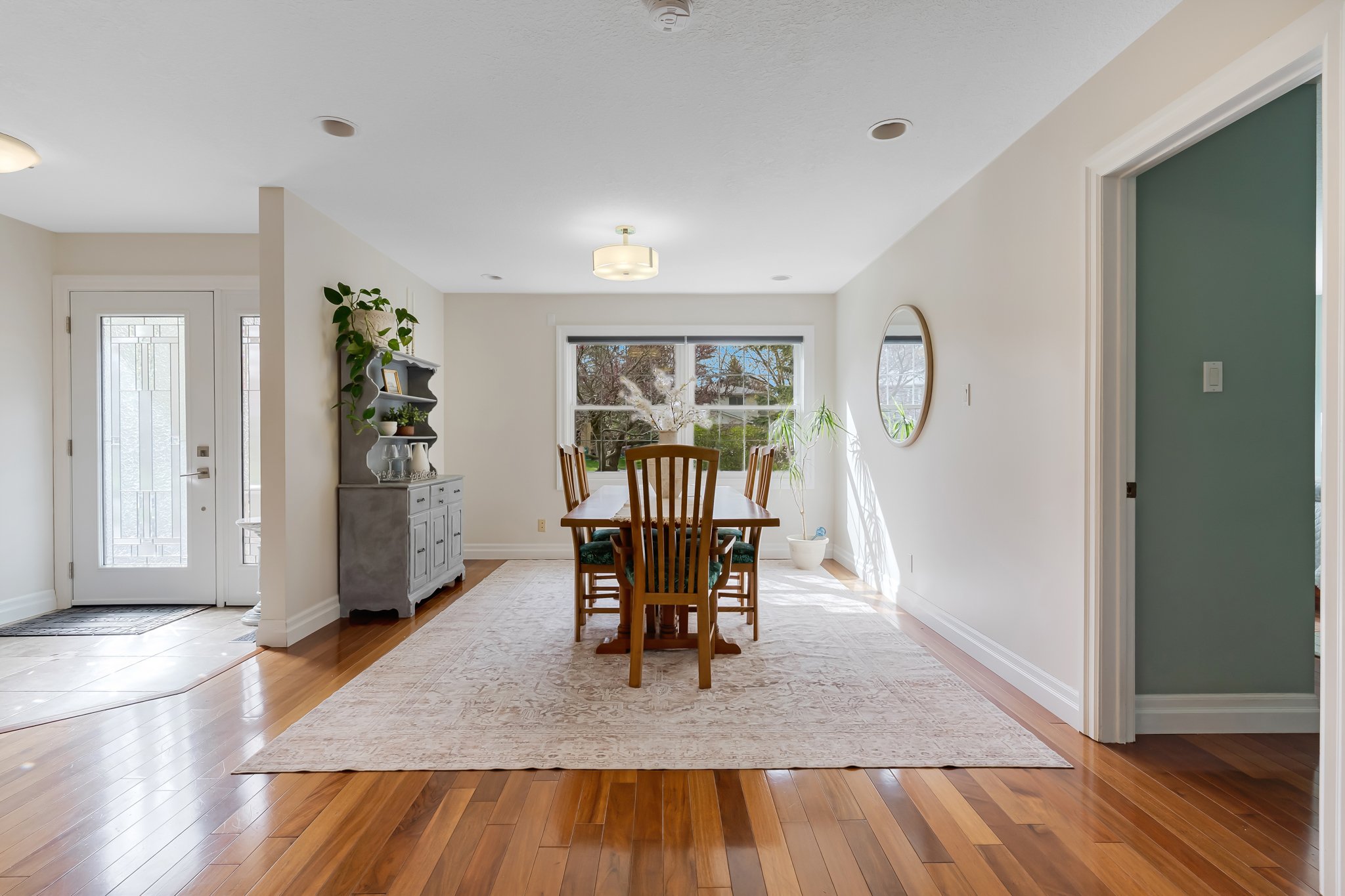 010-286 Normandy Ave-11.jpg