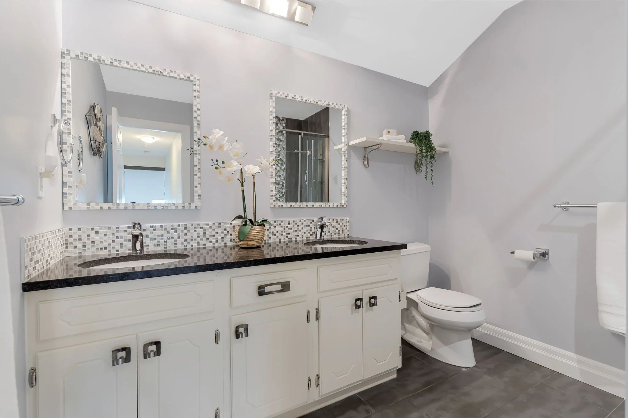 049-286 Normandy Ave-50.jpg