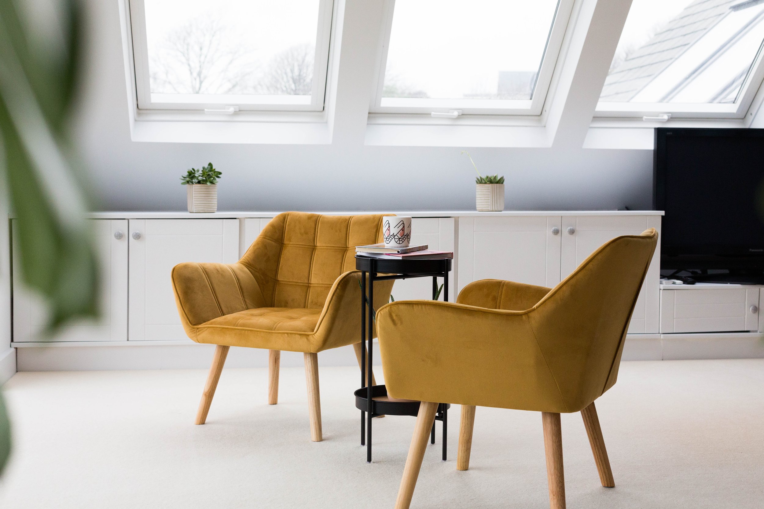 The Shrimp - seating 3.jpg