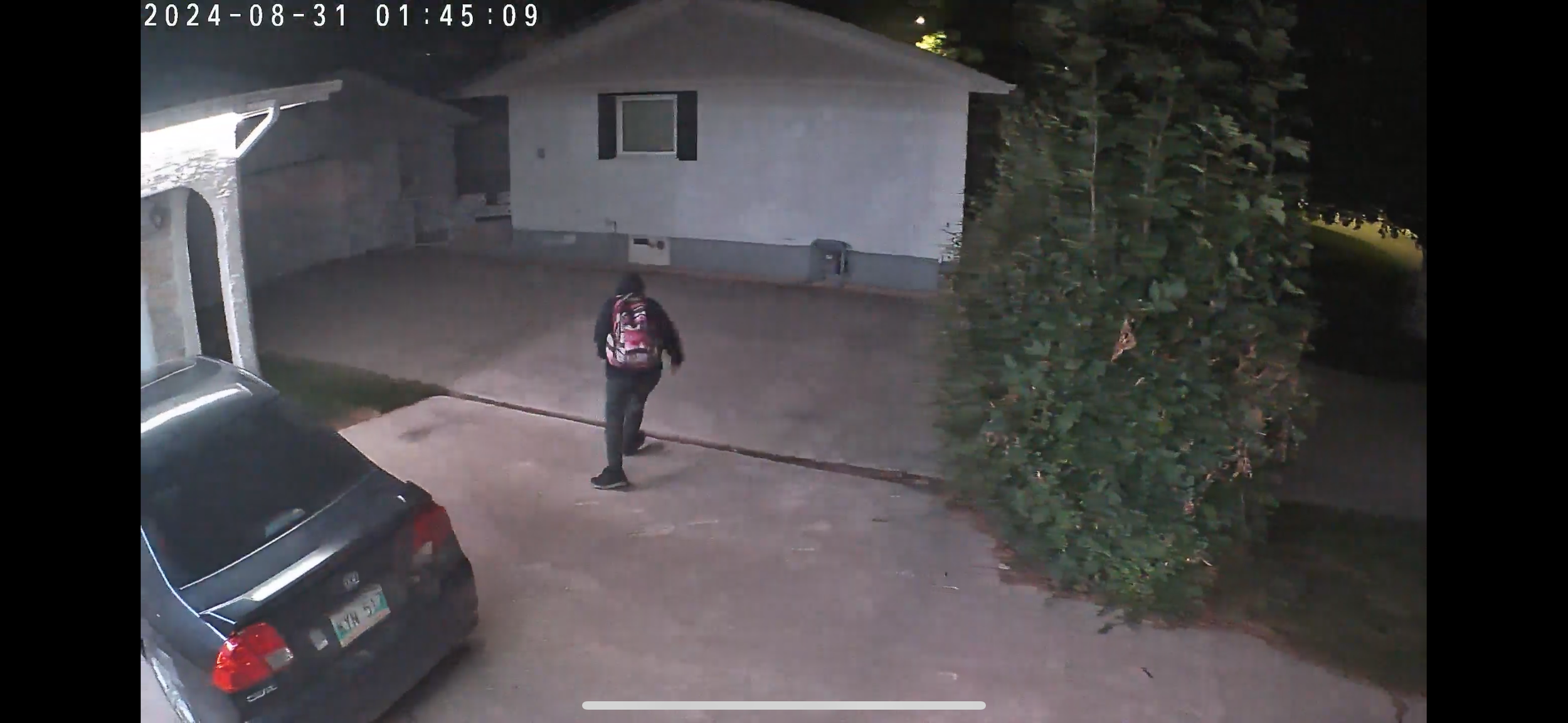 Epic Burglar Fails Wannabe Burglar Terrified by TP-Link Security Camera Alarm! #BurglarFails