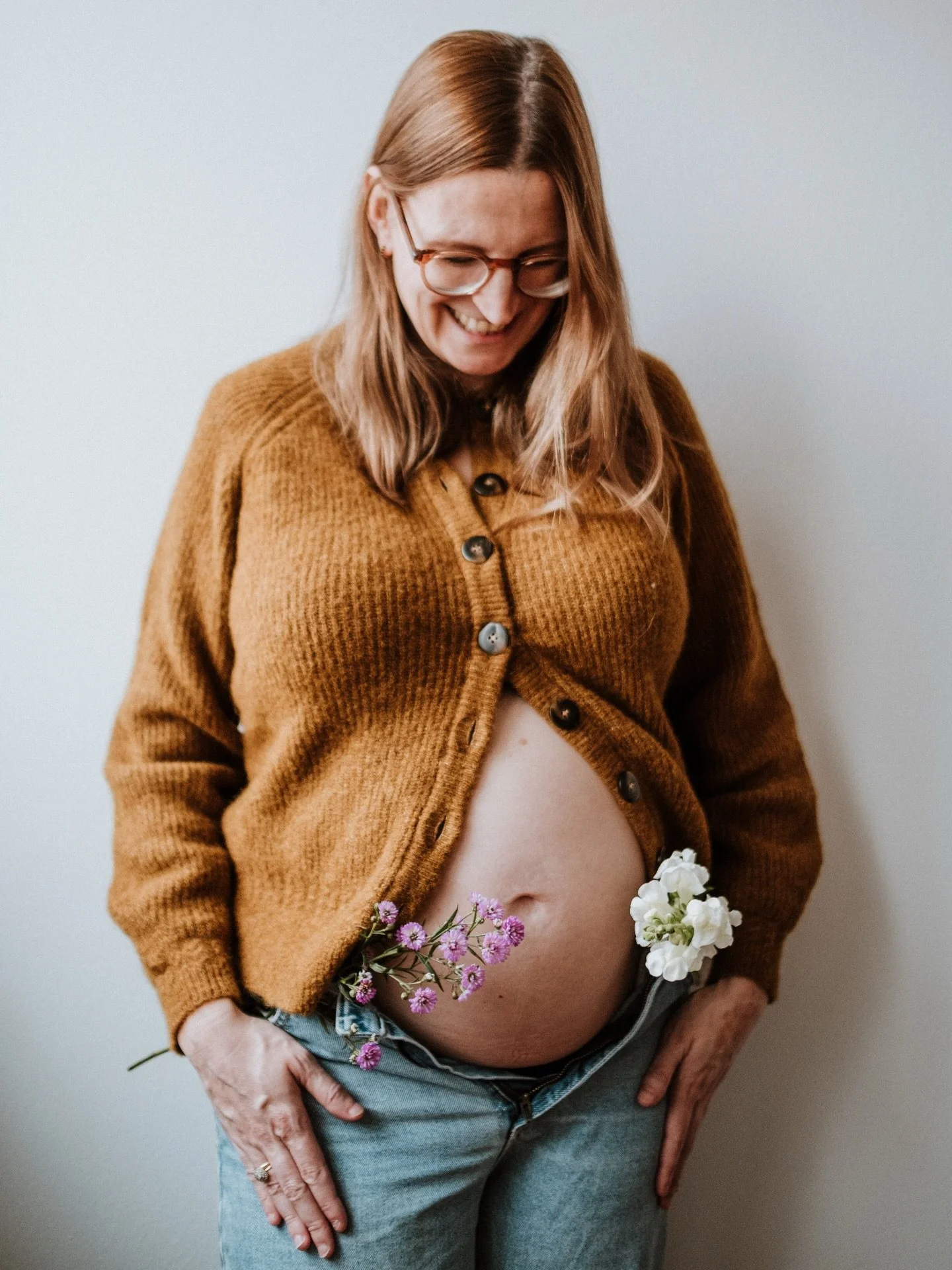 Dein Baby kommt bald? Dann plane jetzt deine Babybauchfotos. 

Der richtige Moment daf&uuml;r liegt zwischen der 30. und 32. Woche. 

Ich begleite werdende Mamas in Regensburg und M&uuml;nchen mit zeitlosen Babybauchfotos.

Ich vergebe pro Monat nur 