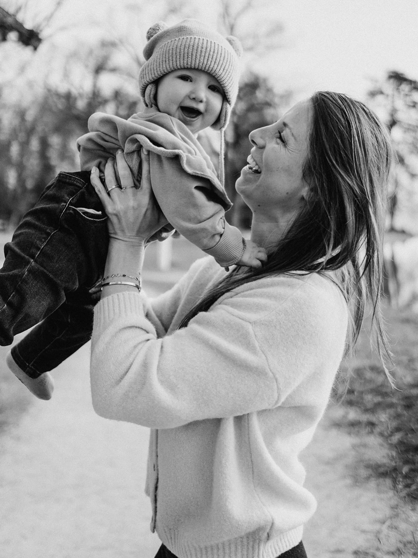 Familien ver&auml;ndern sich st&auml;ndig. Meistens merkt man es erst im R&uuml;ckblick.

Wie klein die Kinder noch waren. Wie selbstverst&auml;ndlich sie auf den Arm wollten. Wie sie gelacht haben, herumgelaufen sind oder sich an euch gekuschelt hab