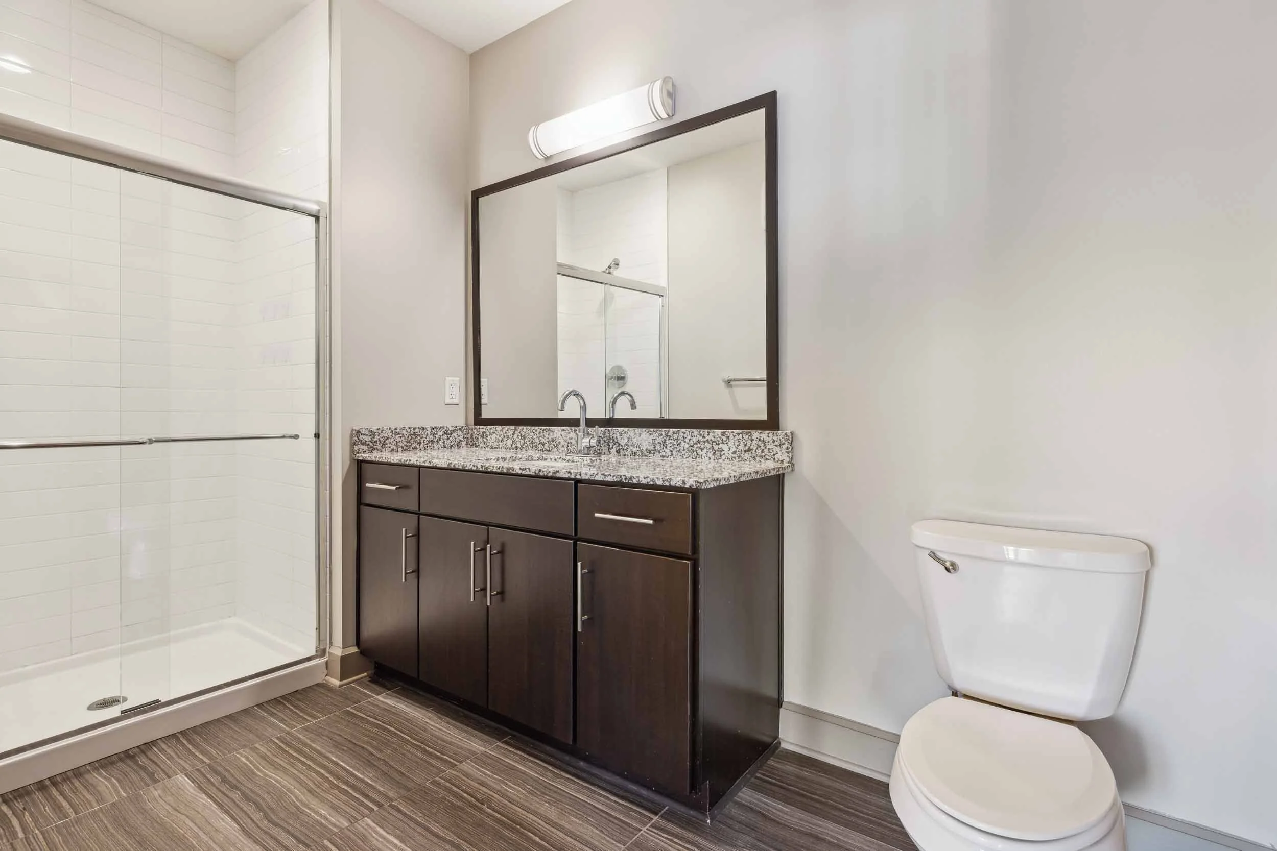 Aston Place | Short North Apartments in Columbus, OH | Bathroom