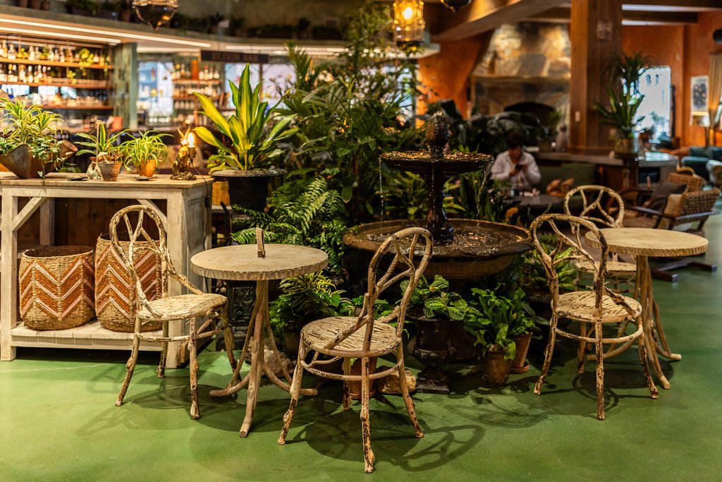 Fountain Bistro Chairs Counter and Fire.jpg