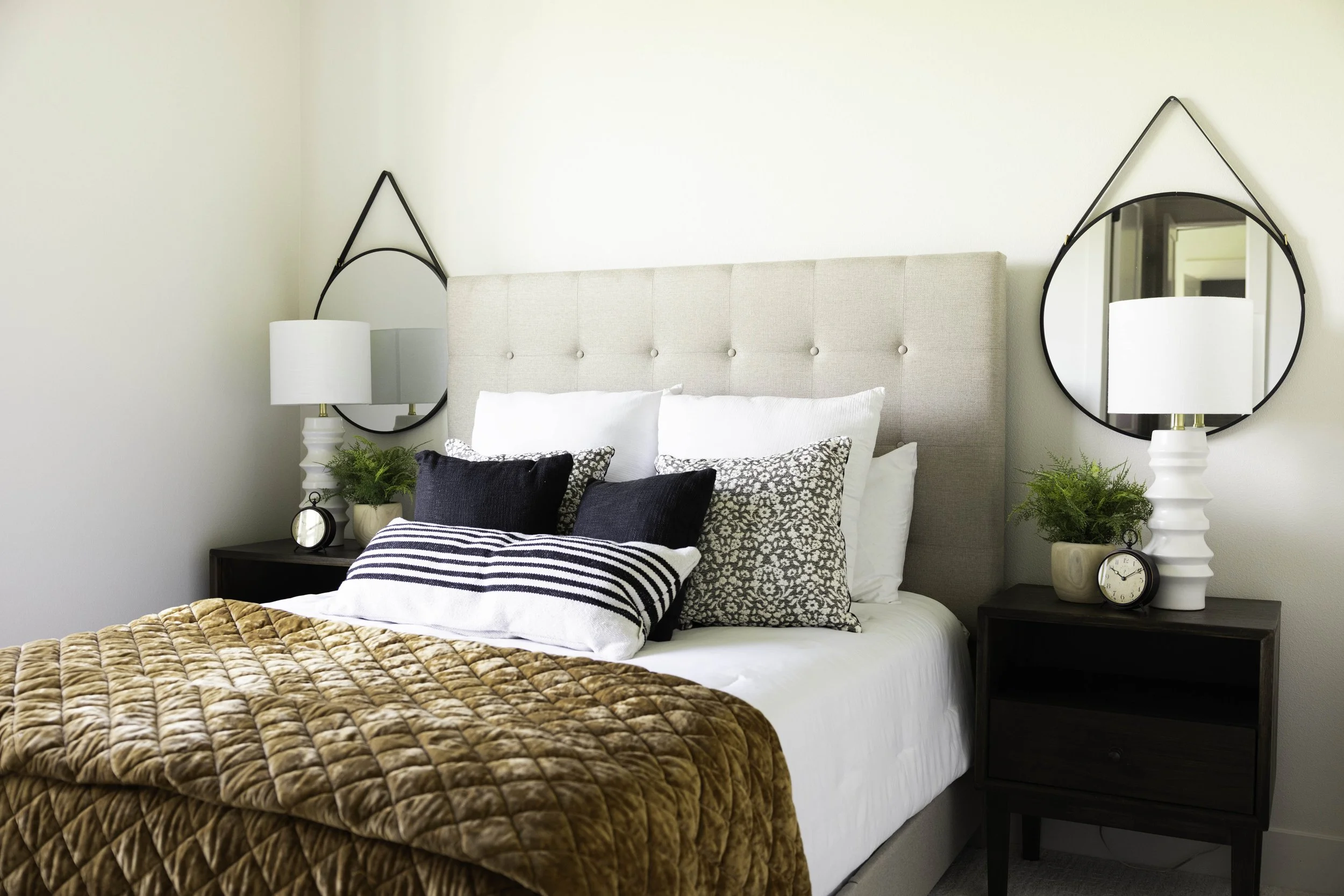 Embarq Signature Homes