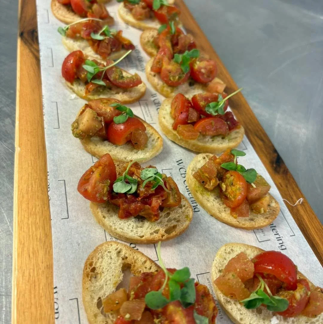 Tomato bruschetta😋

We take beautiful vine tomatoes, diced with beef tomatoes, pesto and basil topped with micro basil to create this crowd pleasing canap&eacute;!🤍 

Featuring some fantastic produce from Field Supplies Limited as always😁