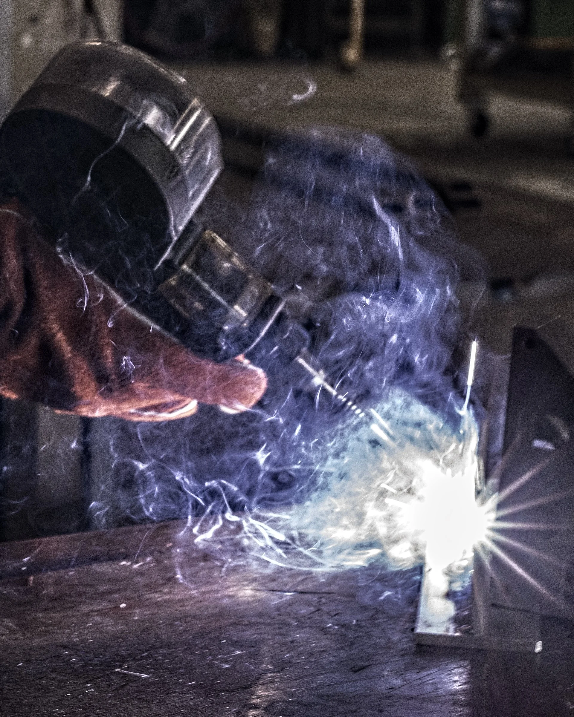 welding detail - L1010225.jpg