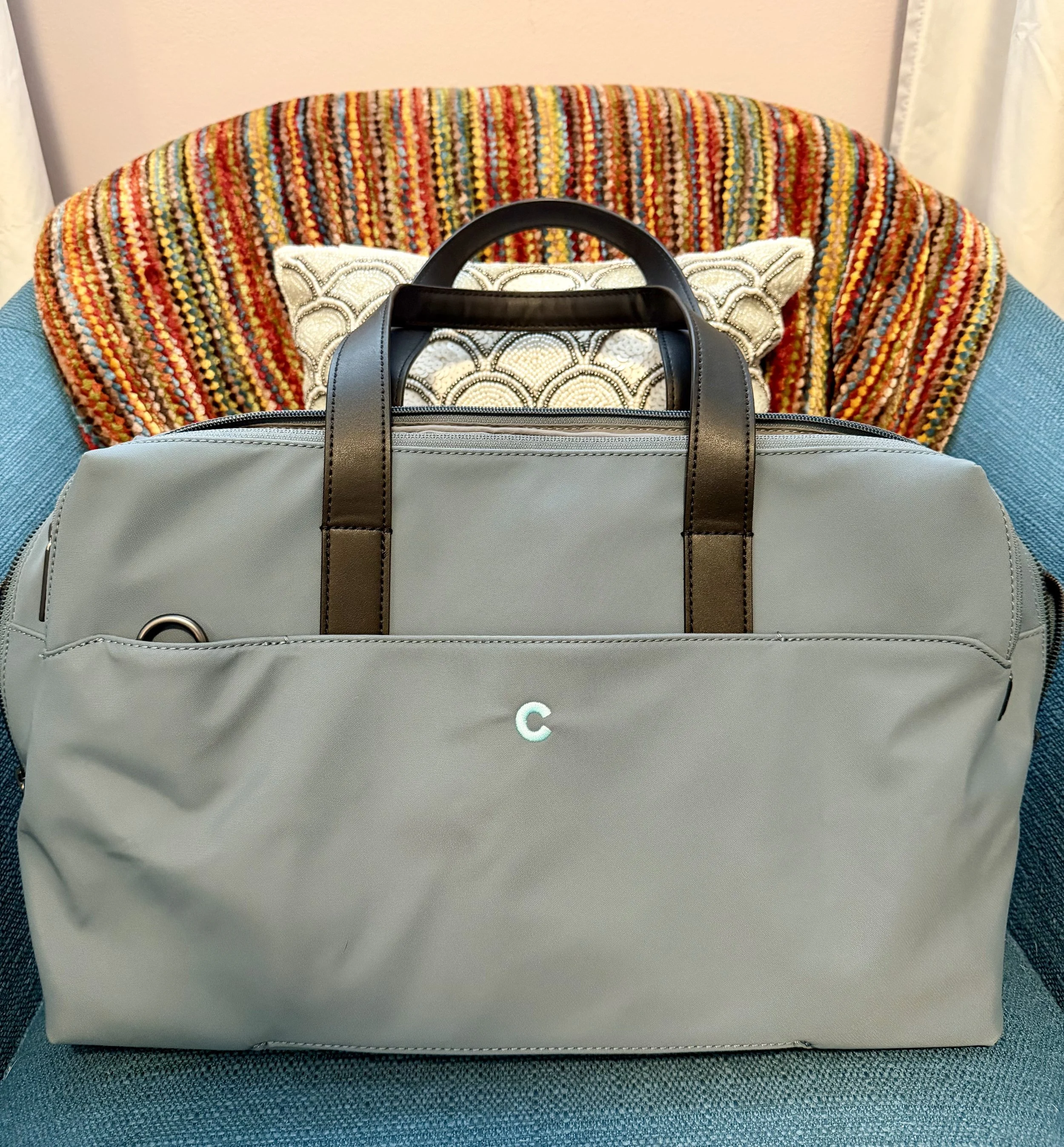 carryon_bag.jpg