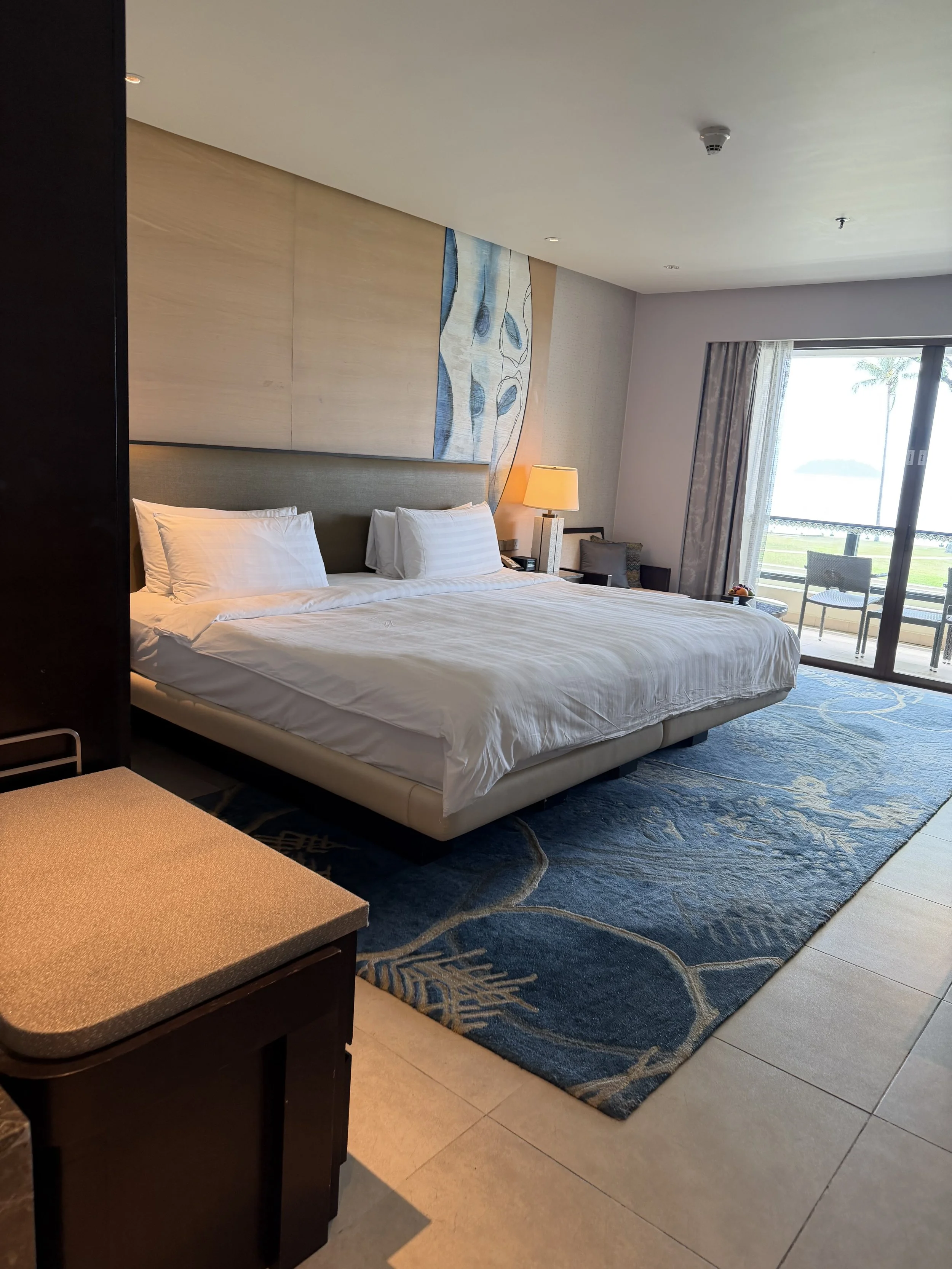 room1.jpg