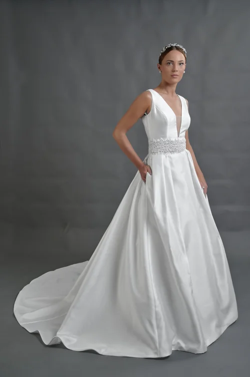 Vestido de novia Quintana corte línea A, Colección Bridenformal 2027, $27,000 MXN