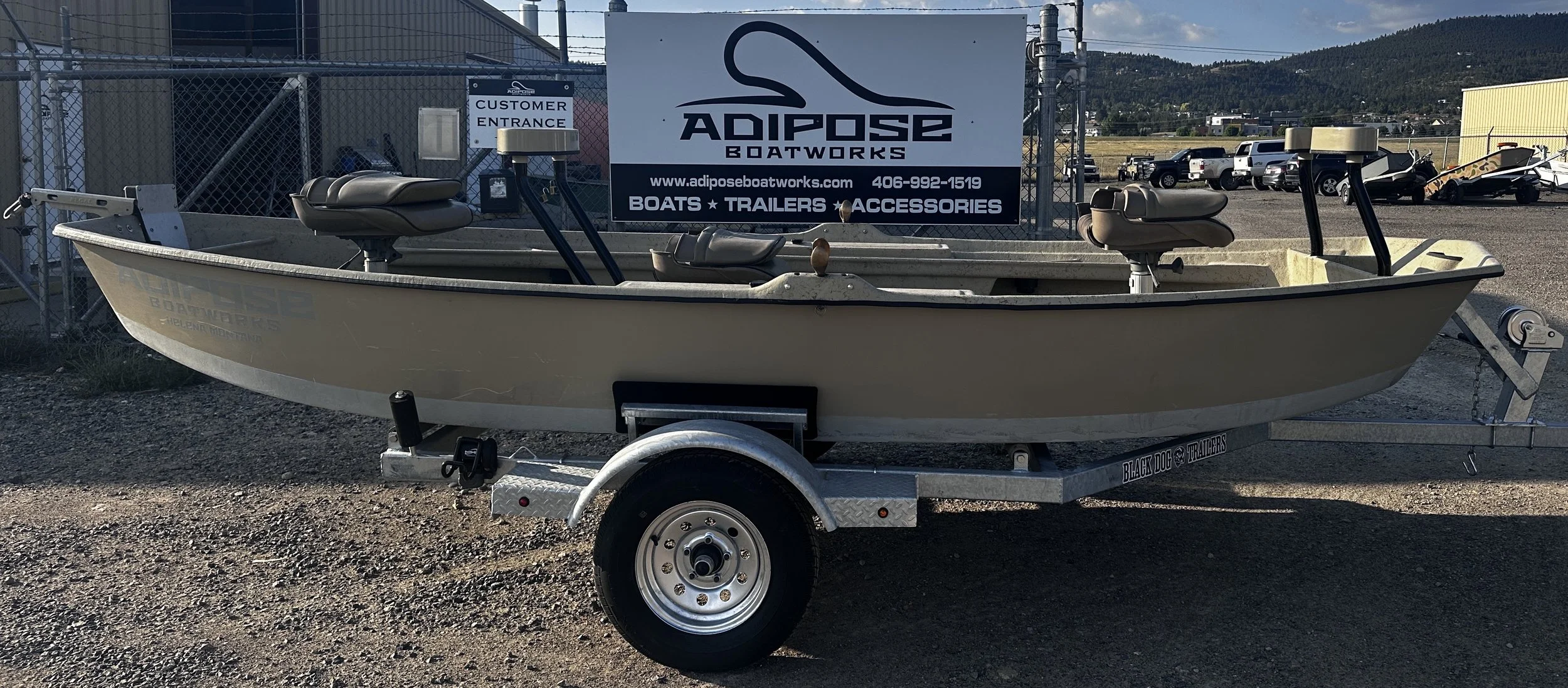 2024AdiposeFlowYoYetiTan1-ADPN0779B424.jpg