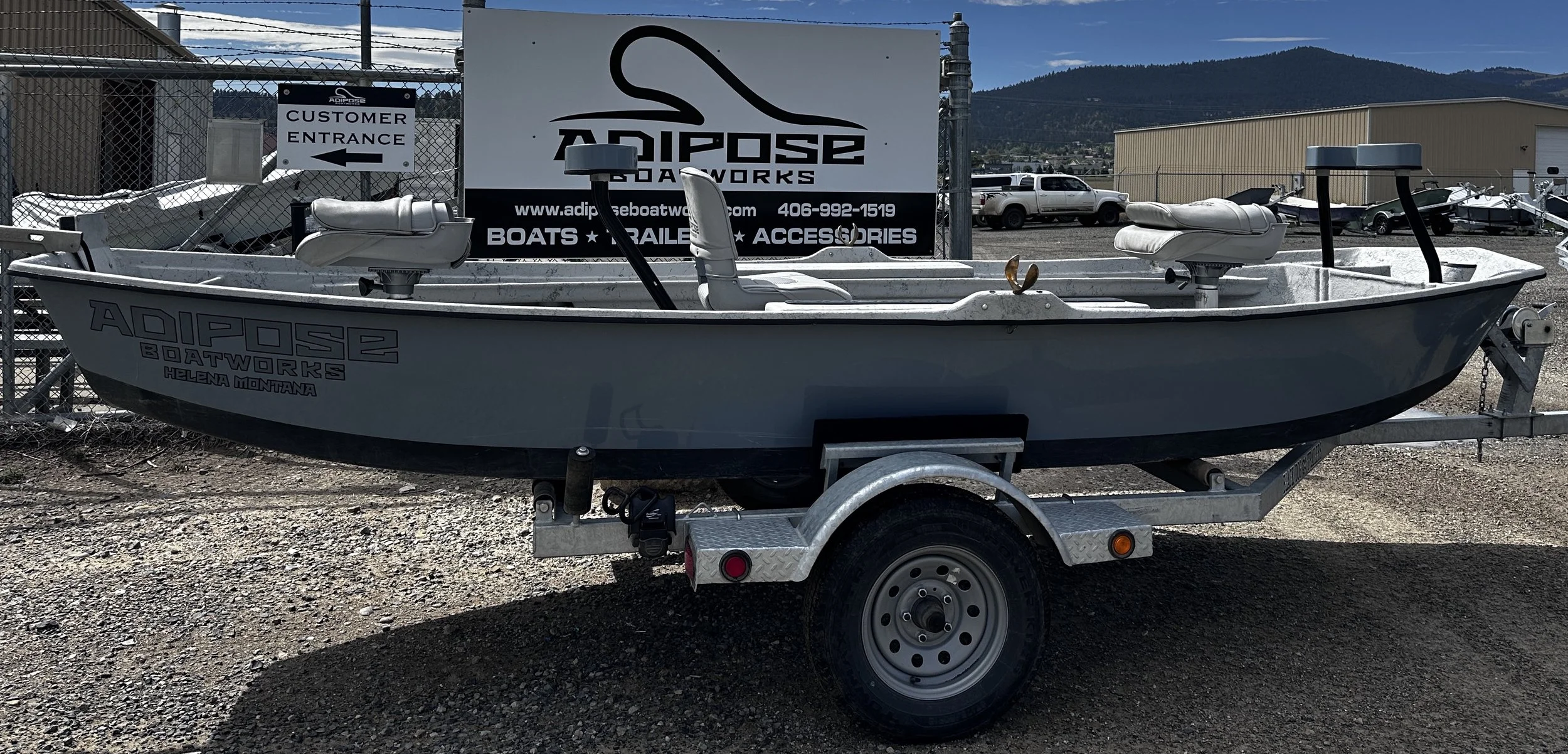 2023AdiposeFlowFrenchGray1-ADPI0744F323.jpg
