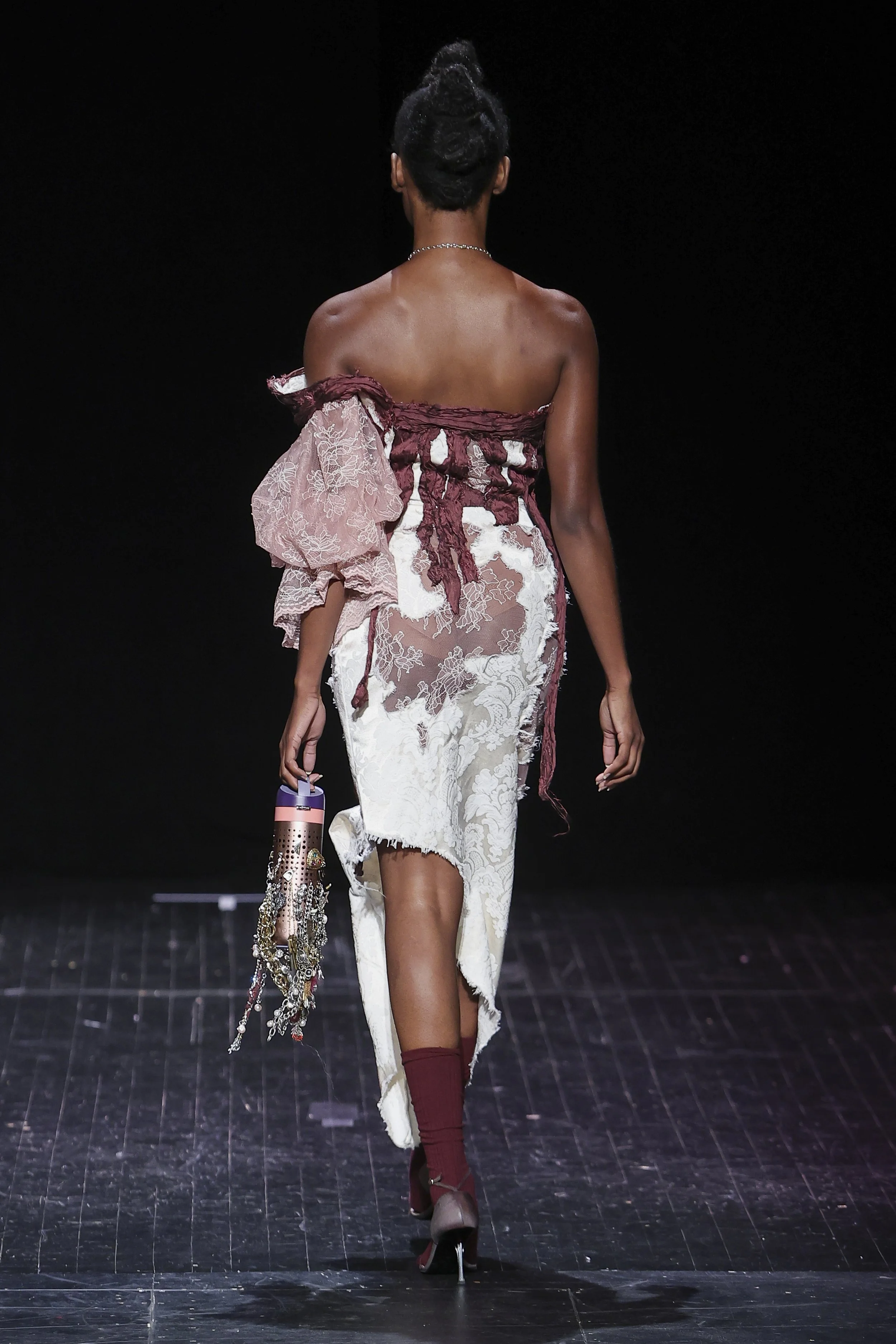 Runway_2-3_HR_052.jpg