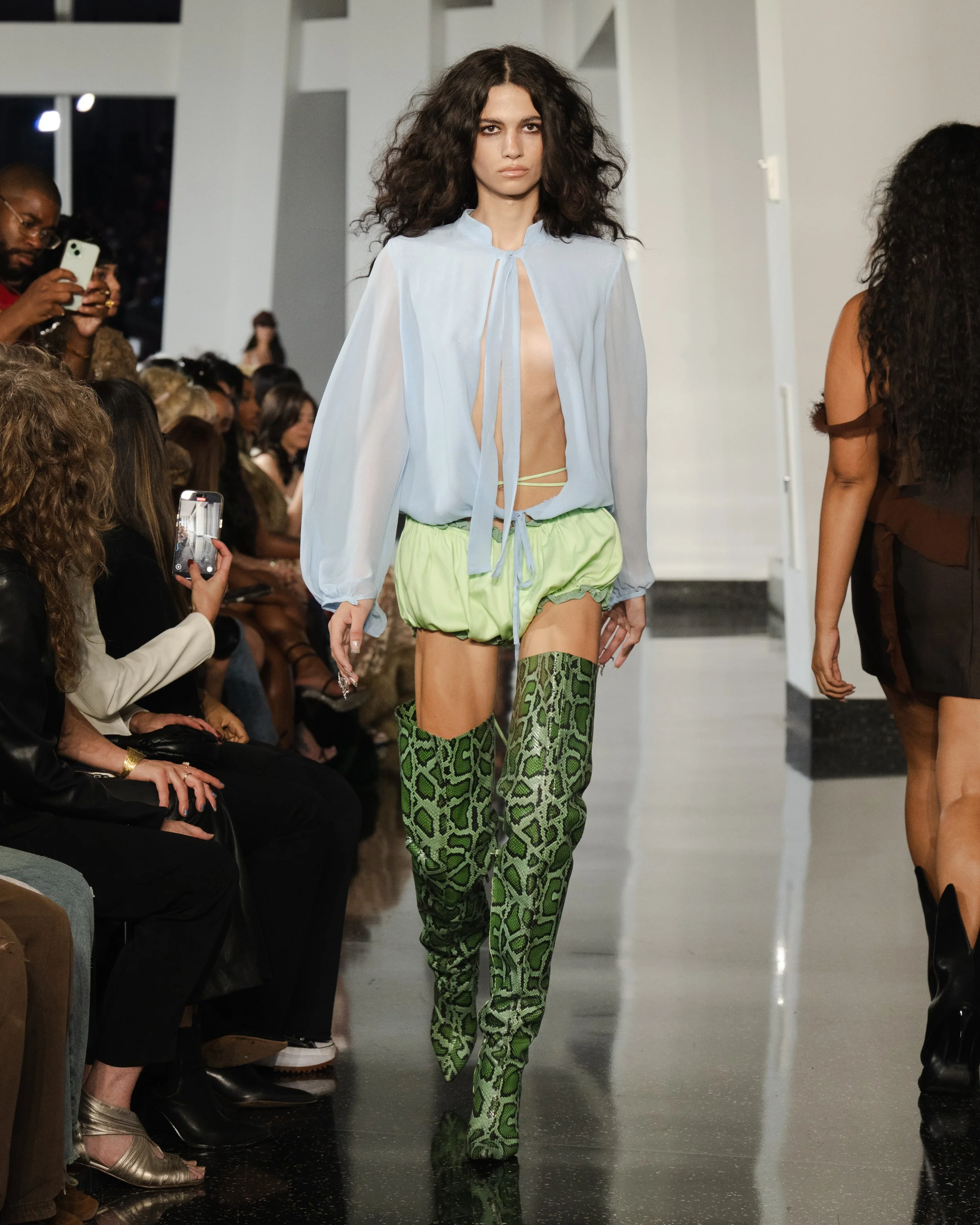 KIMSHUI-SS26-LOOK-017.jpg