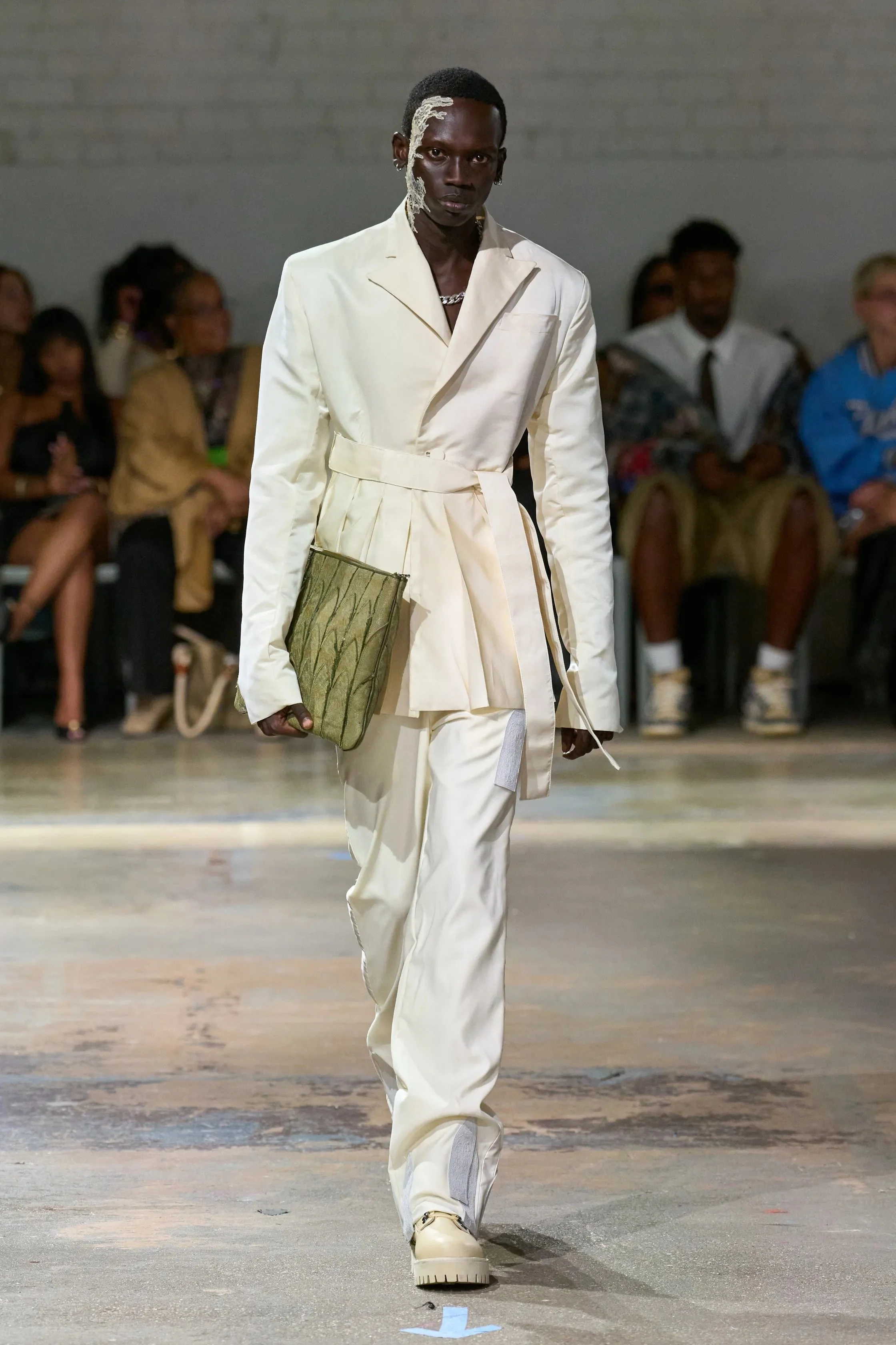 LOOK 31.jpeg
